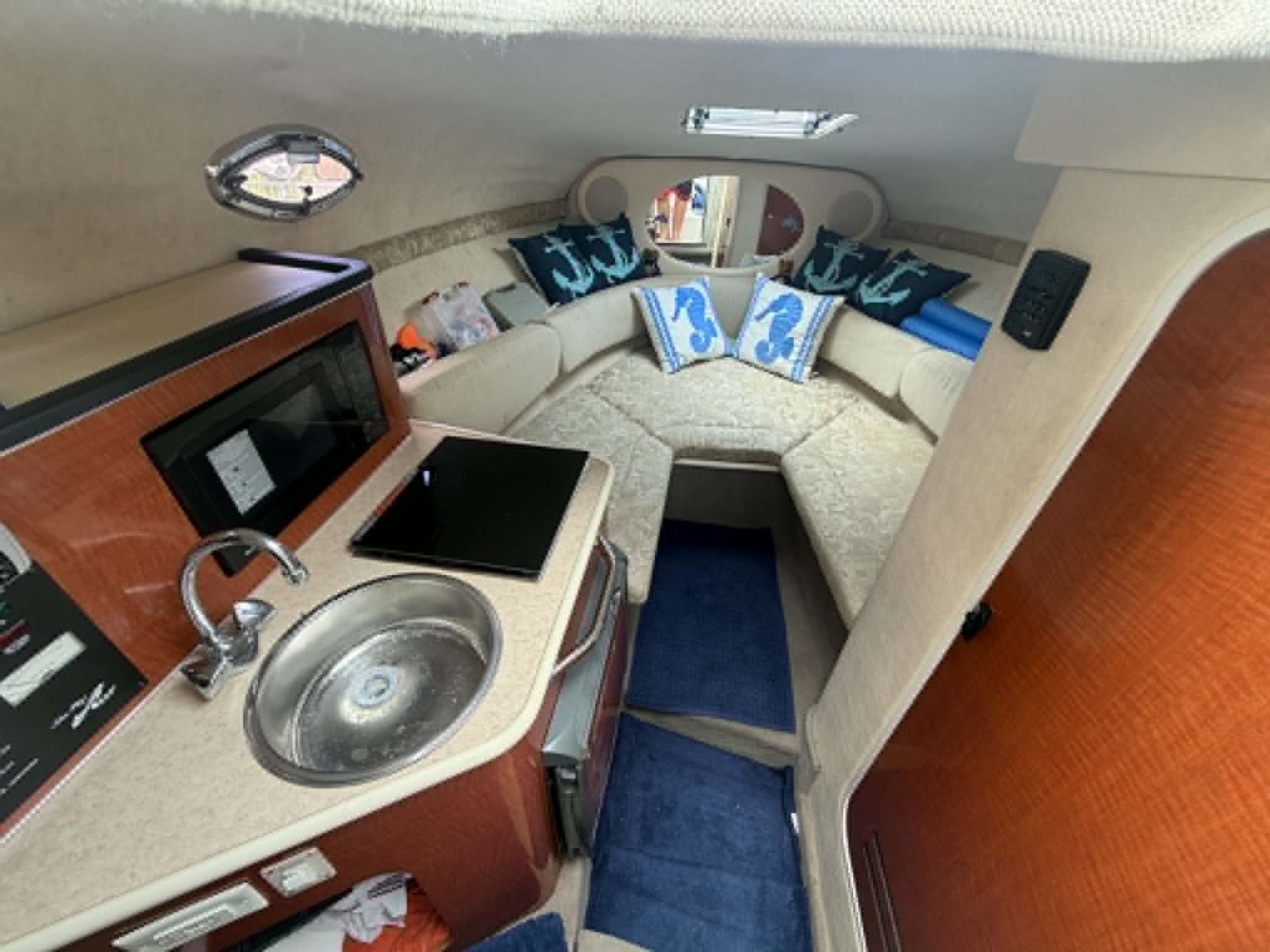 2004 Sea Ray 240 Sundancer