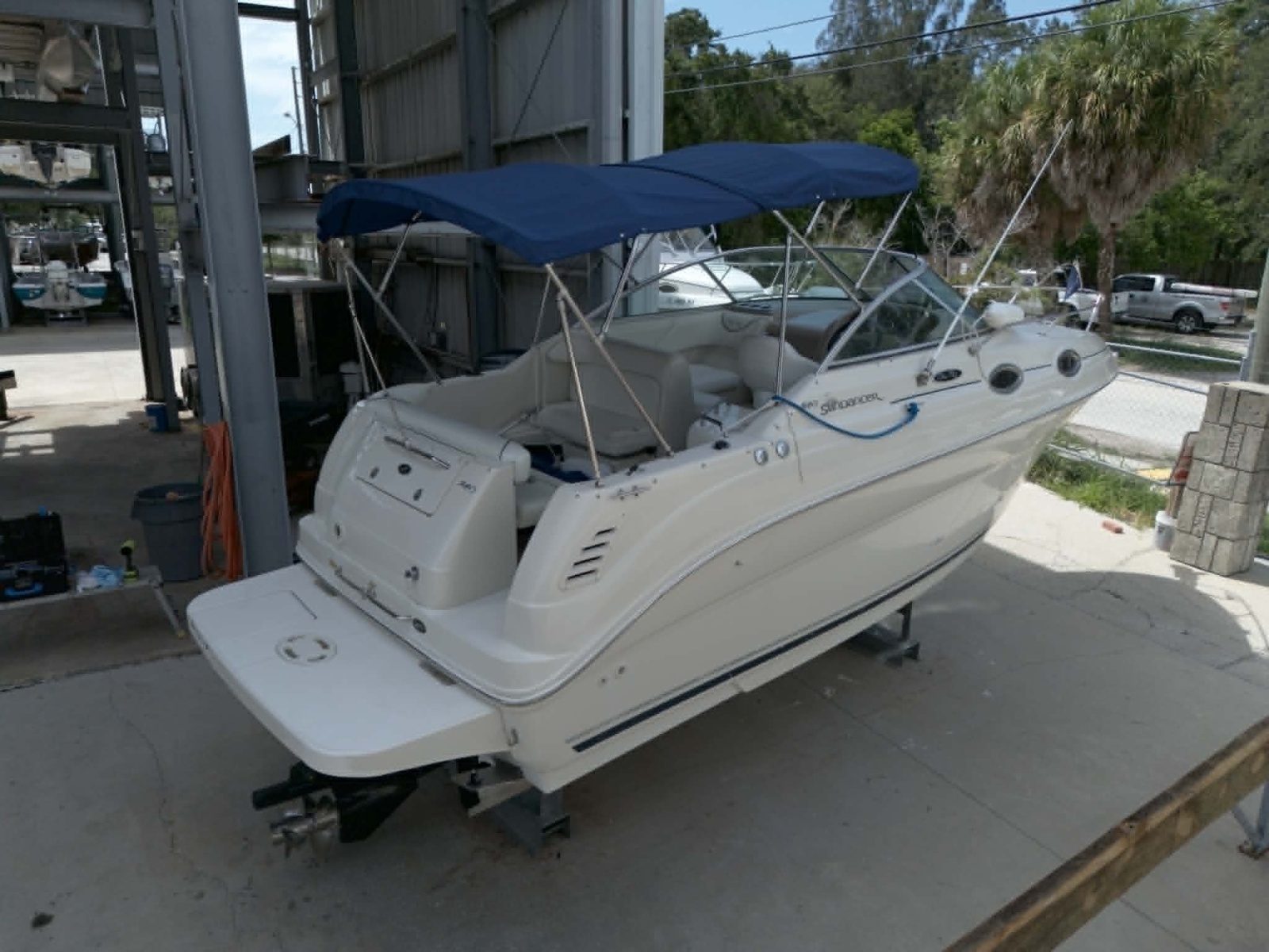 2004 Sea Ray 240 Sundancer