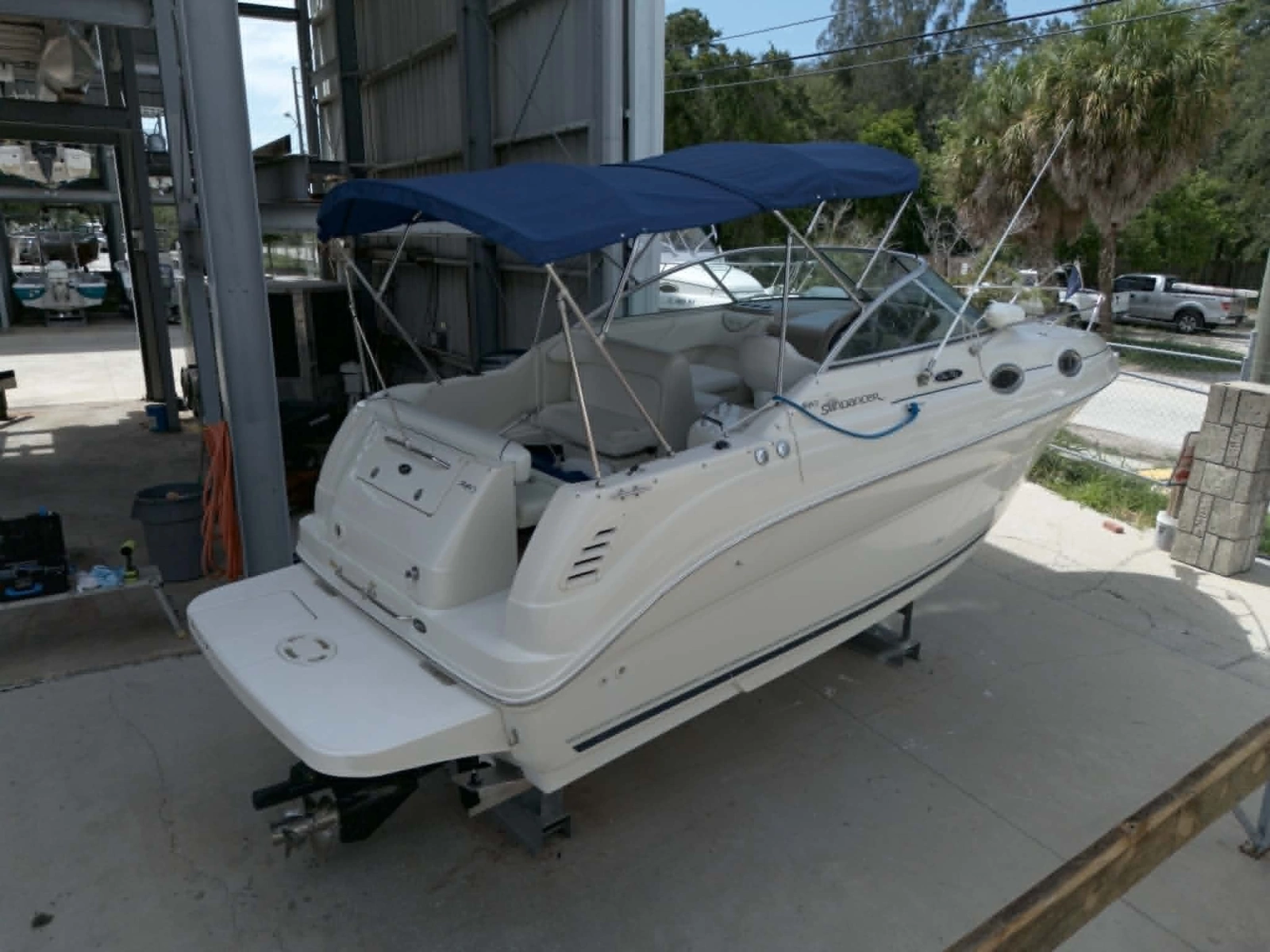 2004 Sea Ray 240 Sundancer