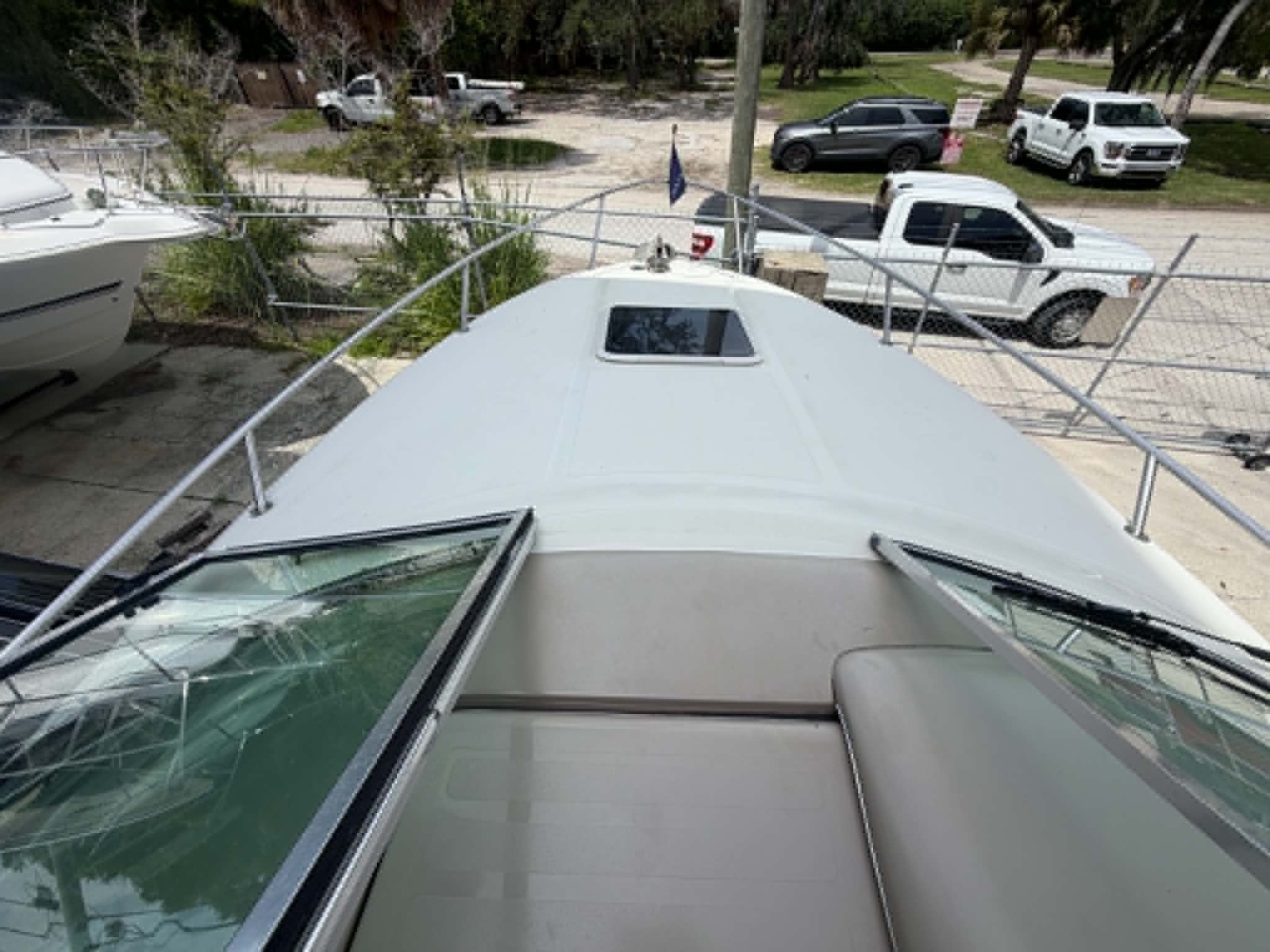 2004 Sea Ray 240 Sundancer