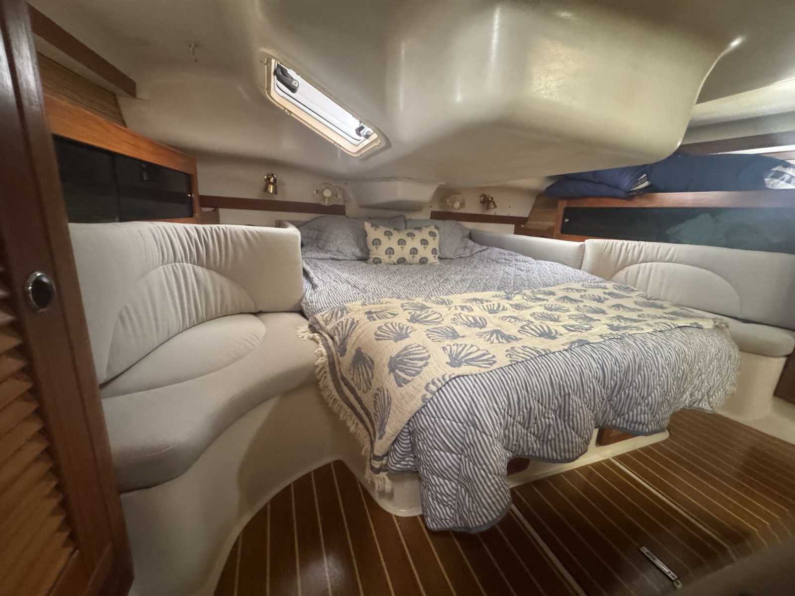 1998 Catalina 380