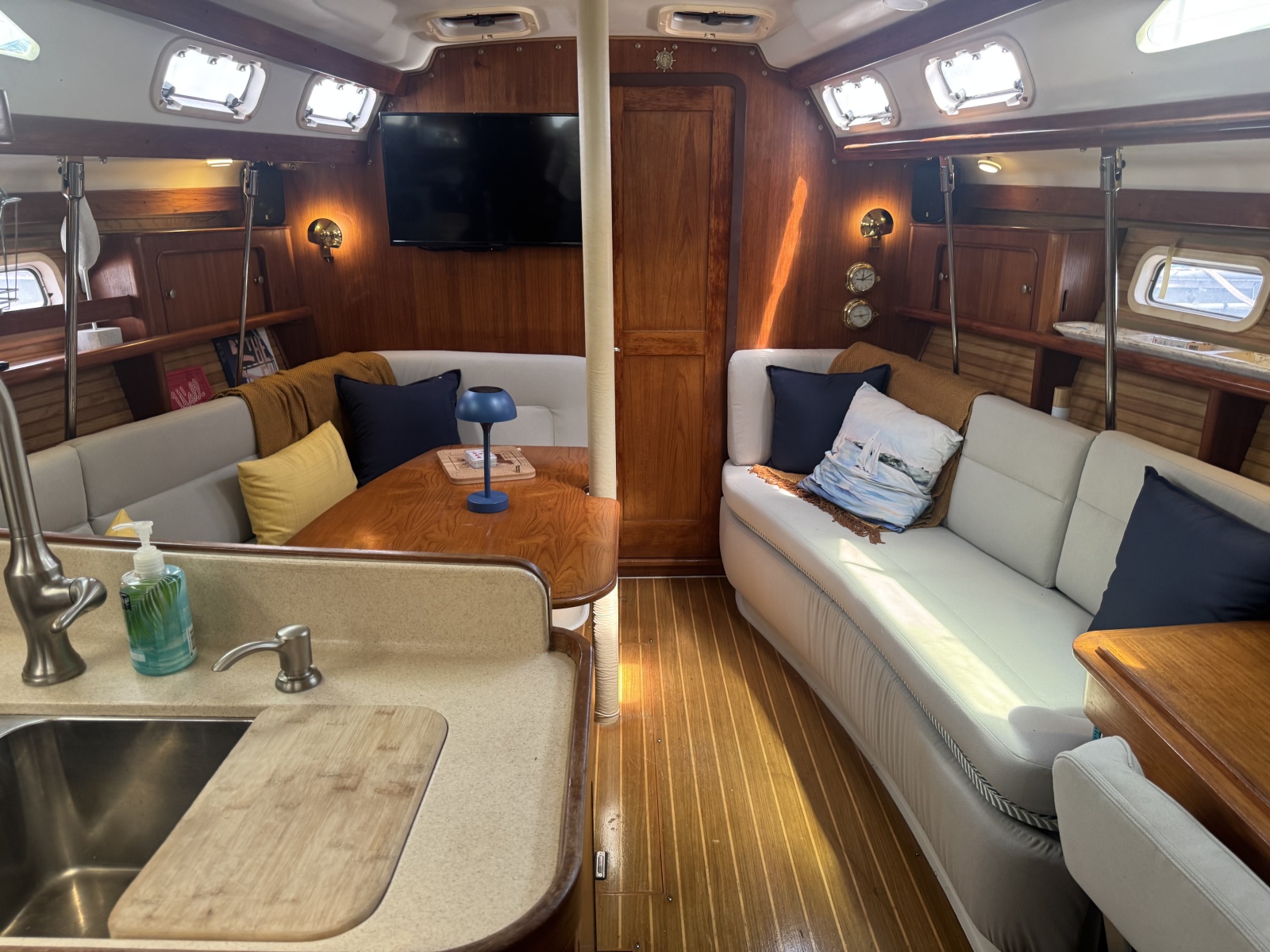 1998 Catalina 380