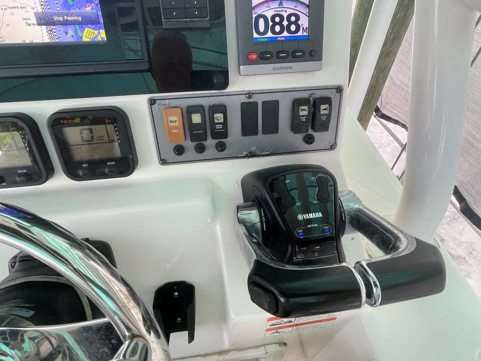 2013 Wellcraft 30 Scarab Sport