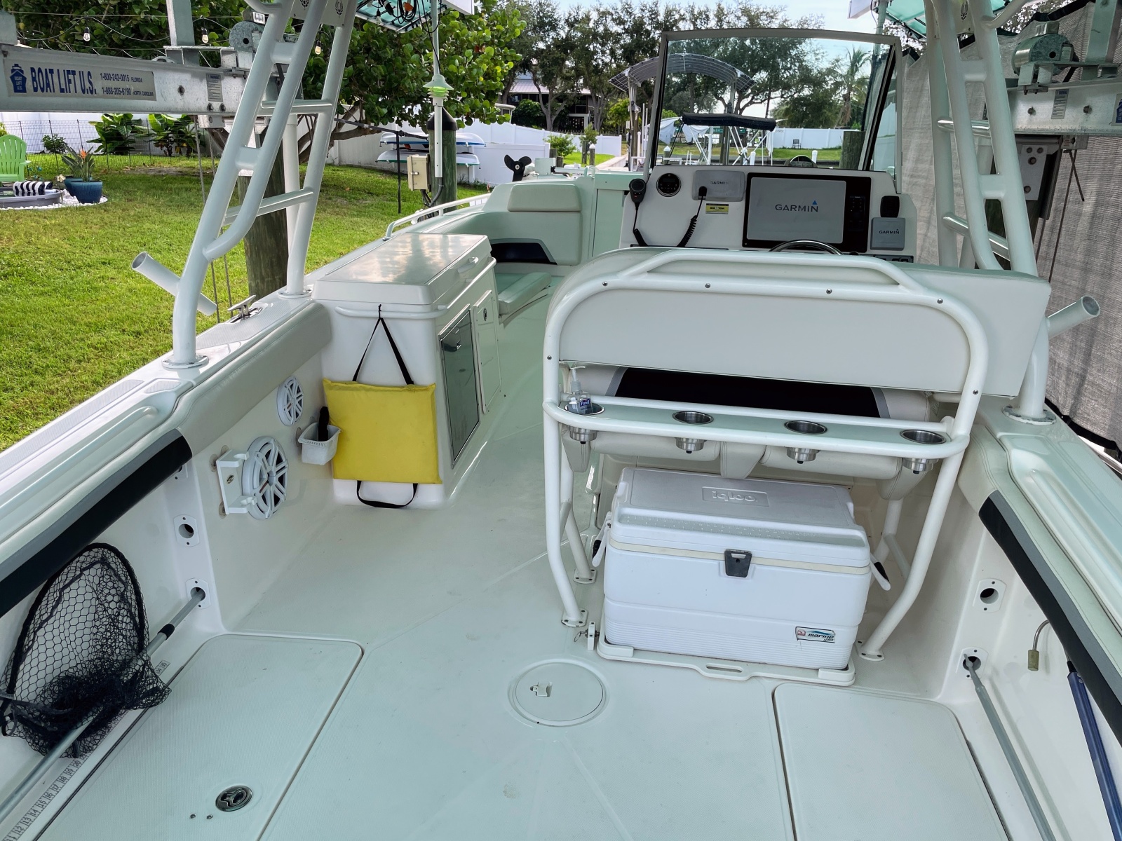 2013 Wellcraft 30 Scarab Sport
