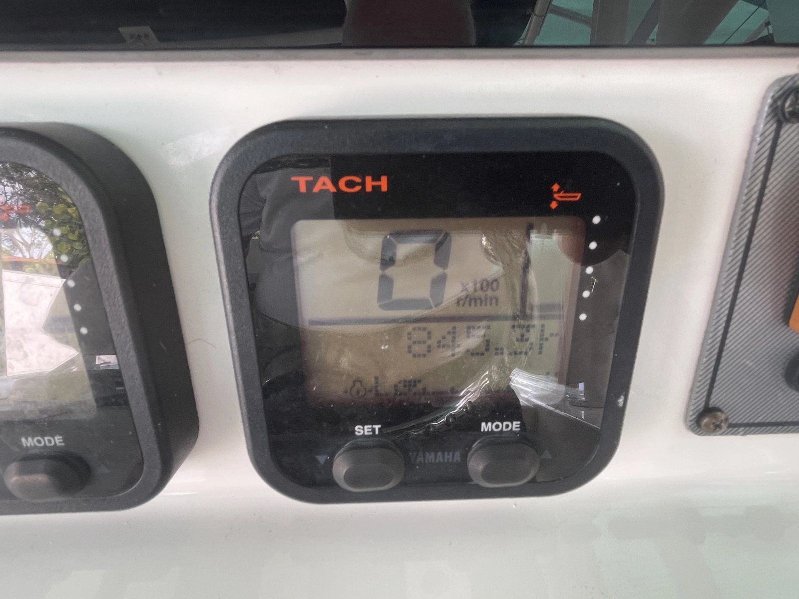 2013 Wellcraft 30 Scarab Sport