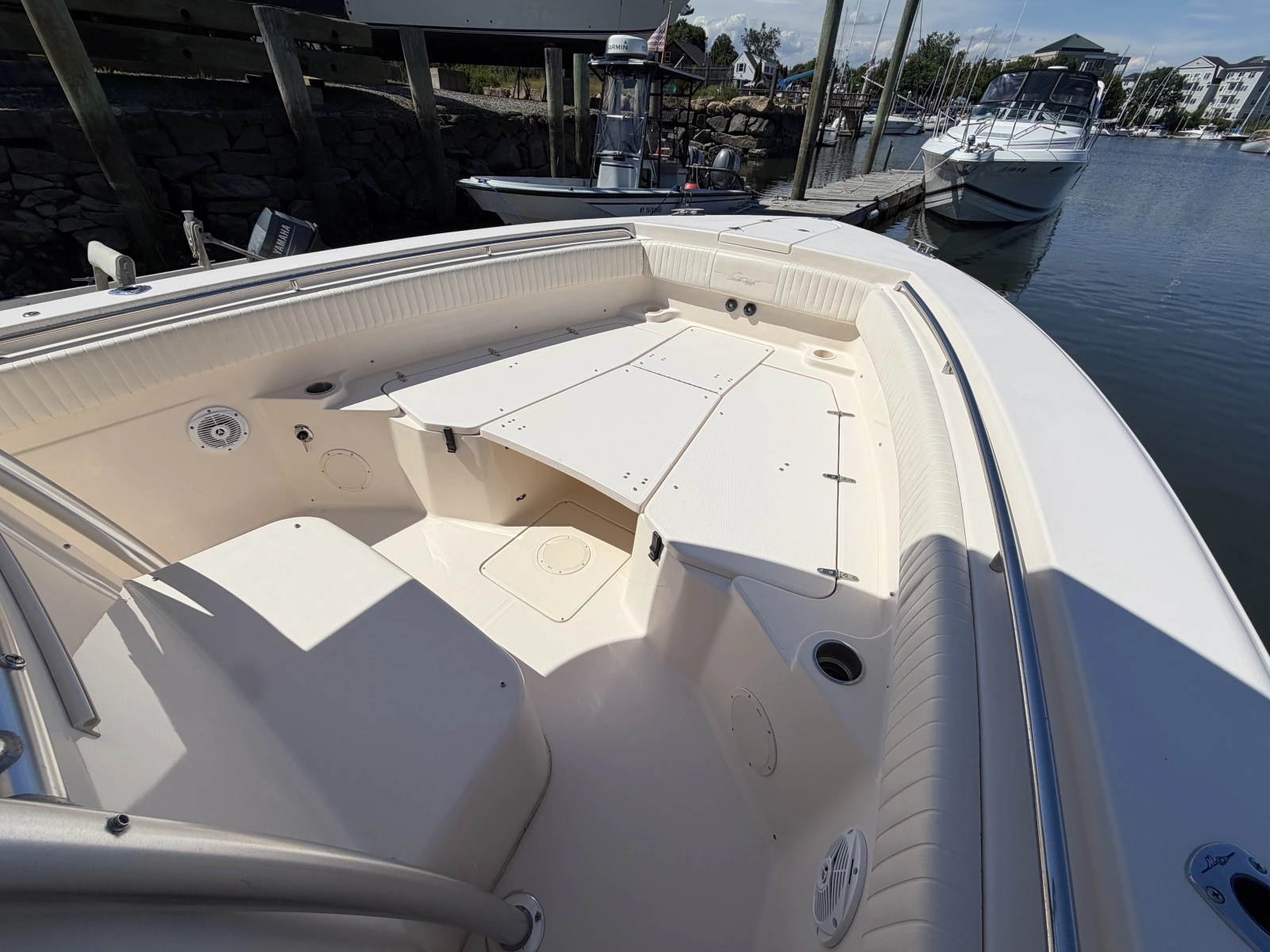2011 Grady-White 306 Canyon