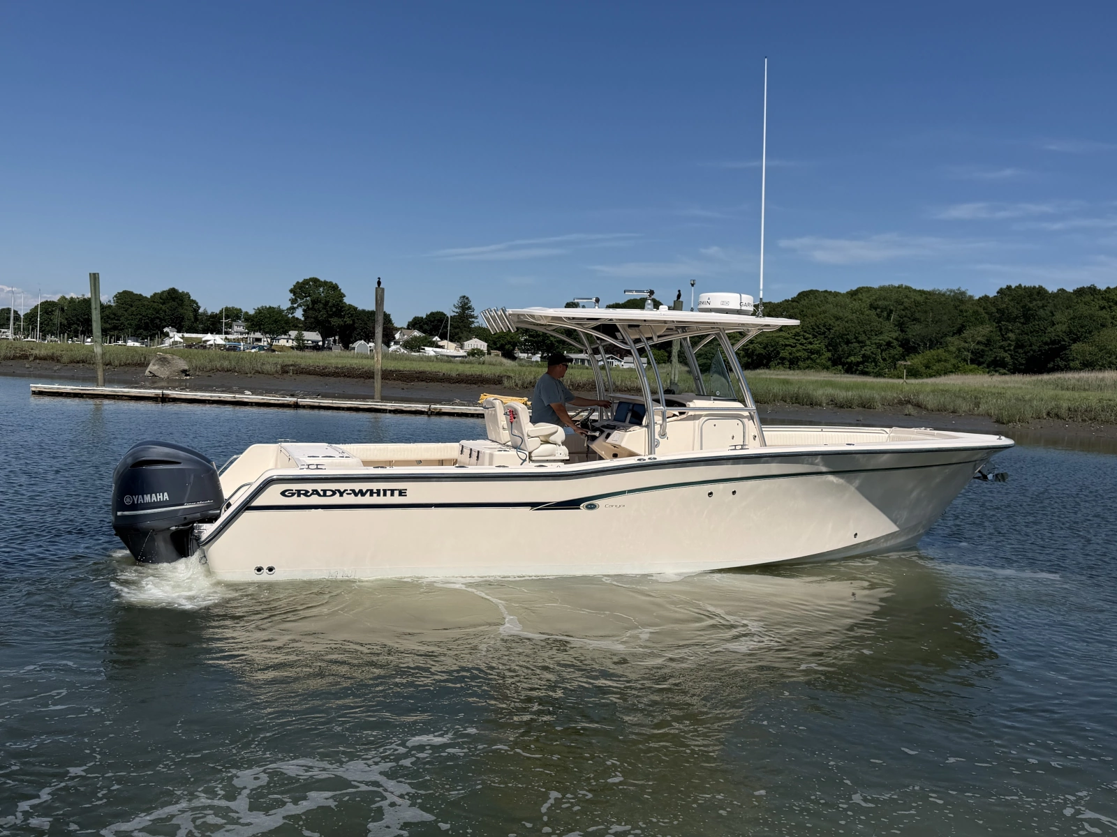 2011 Grady-White 306 Canyon