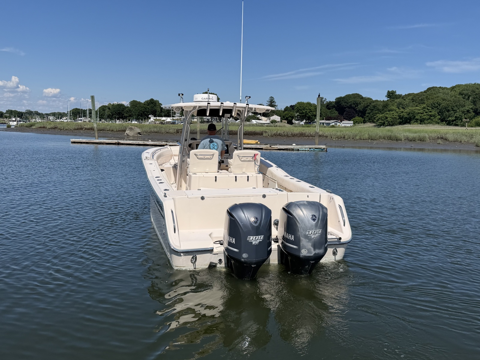 2011 Grady-White 306 Canyon