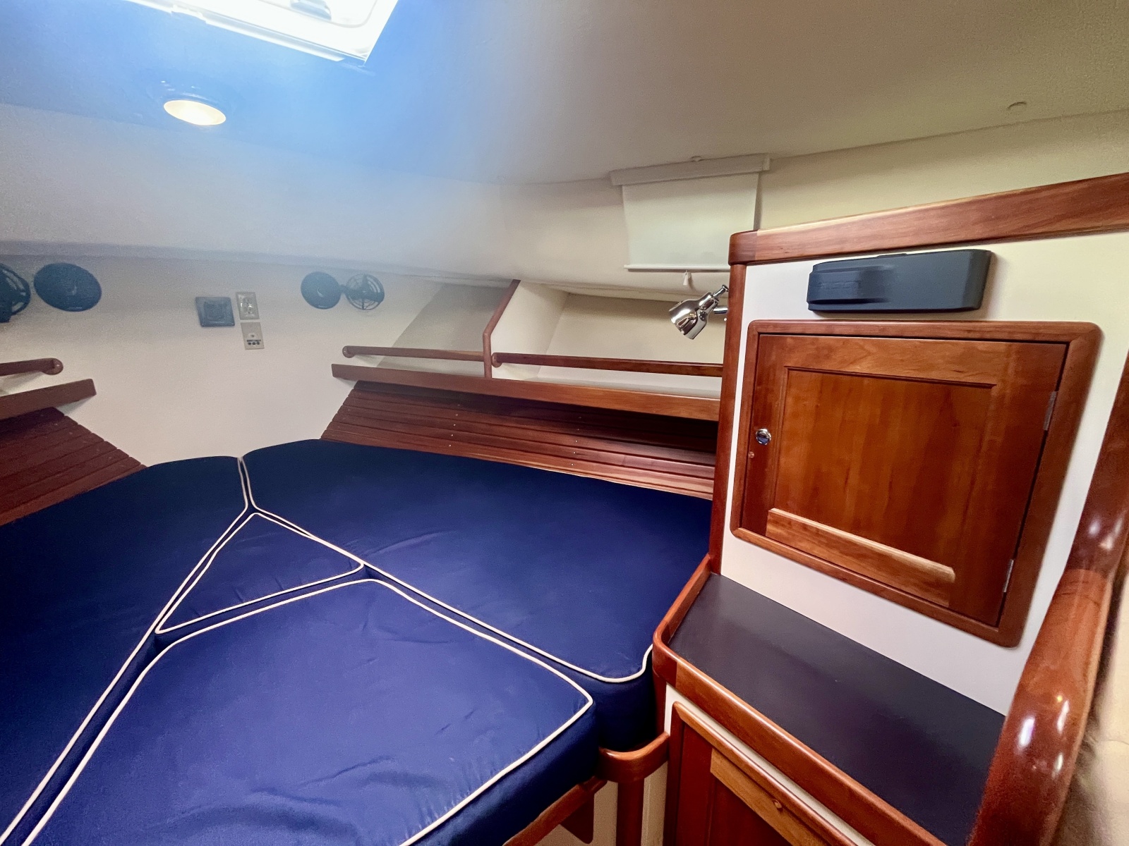 2001 Little Harbor Whisper Jet 38 Prop