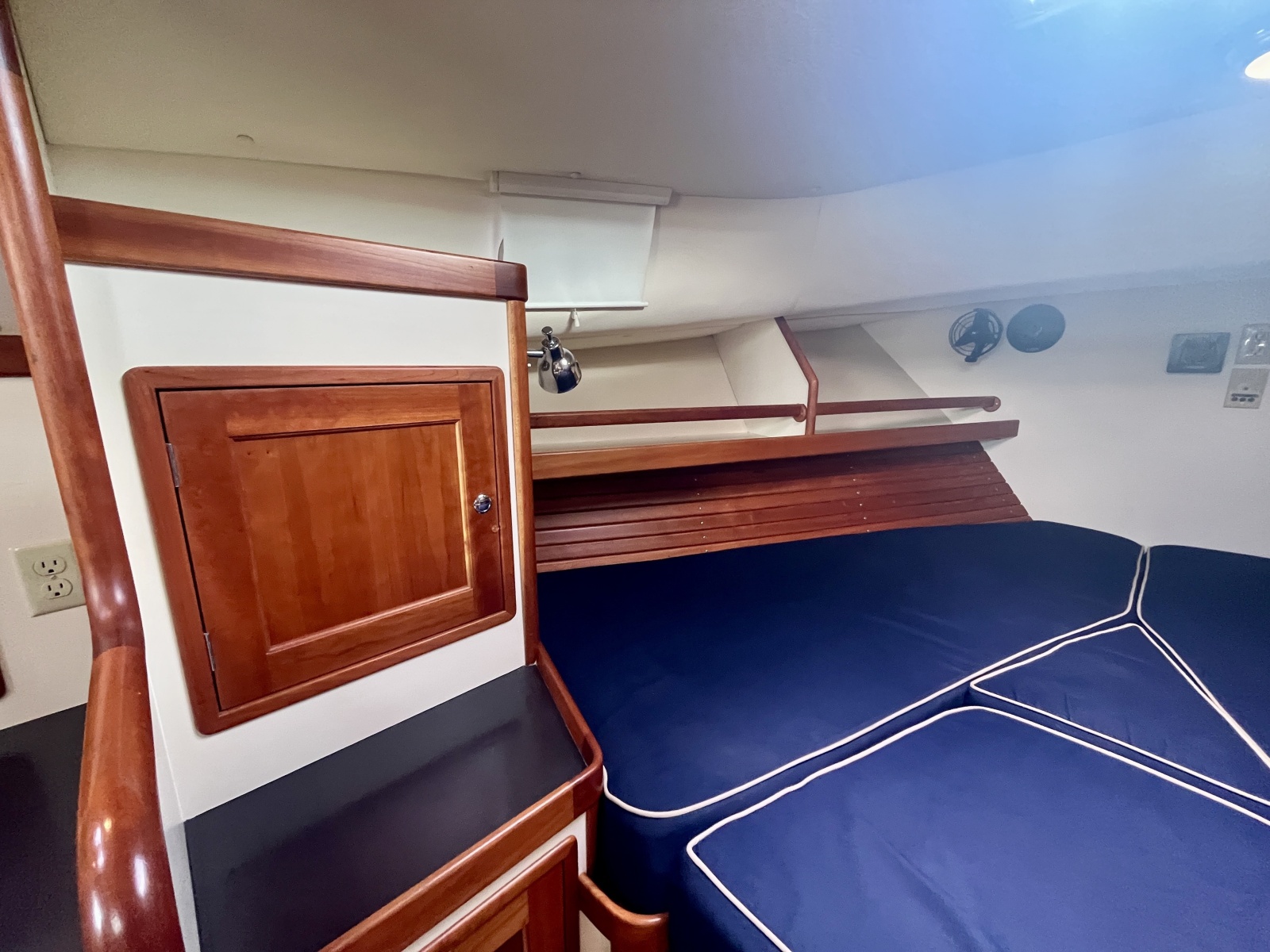 2001 Little Harbor Whisper Jet 38 Prop