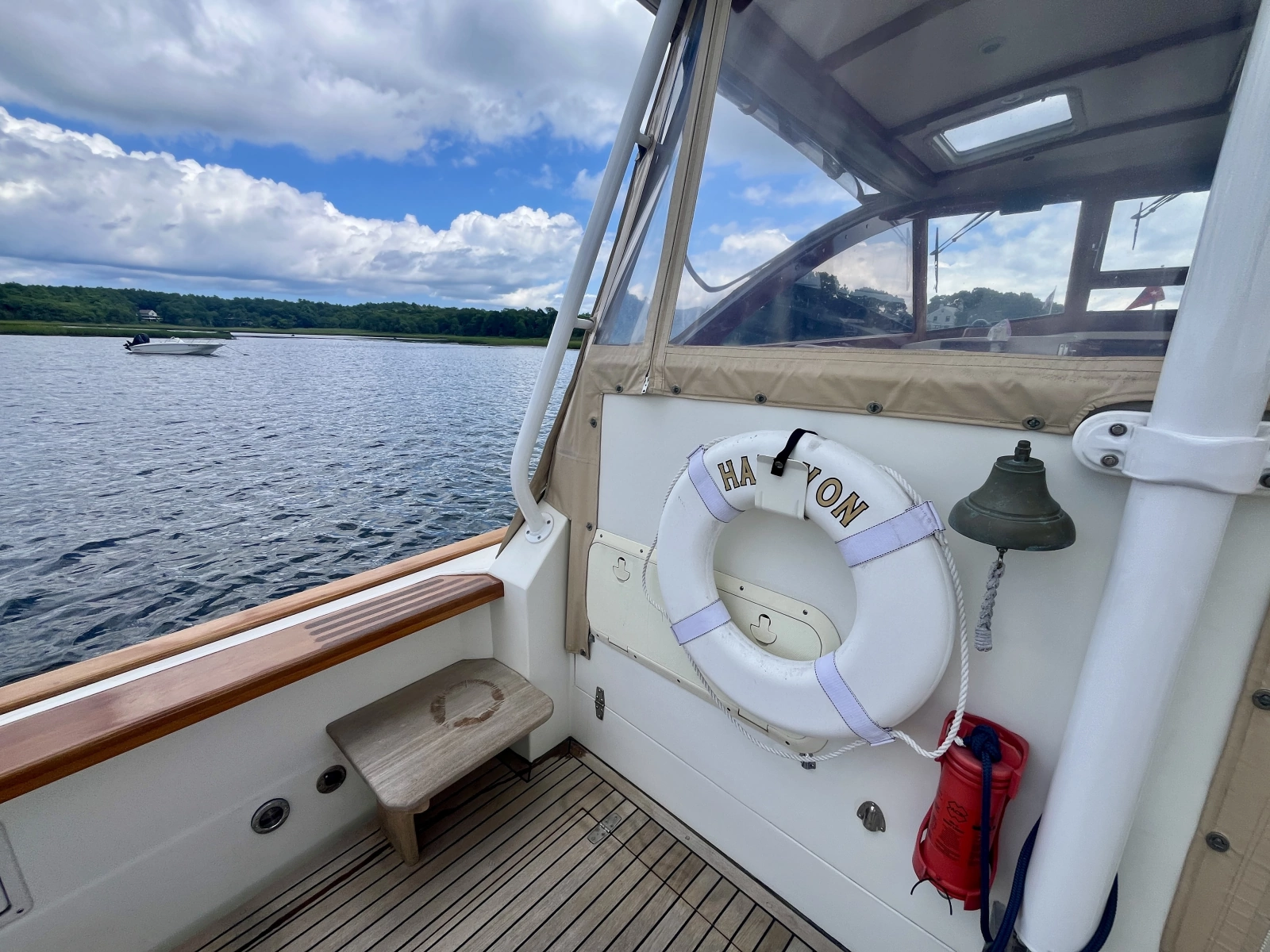 2001 Little Harbor Whisper Jet 38 Prop