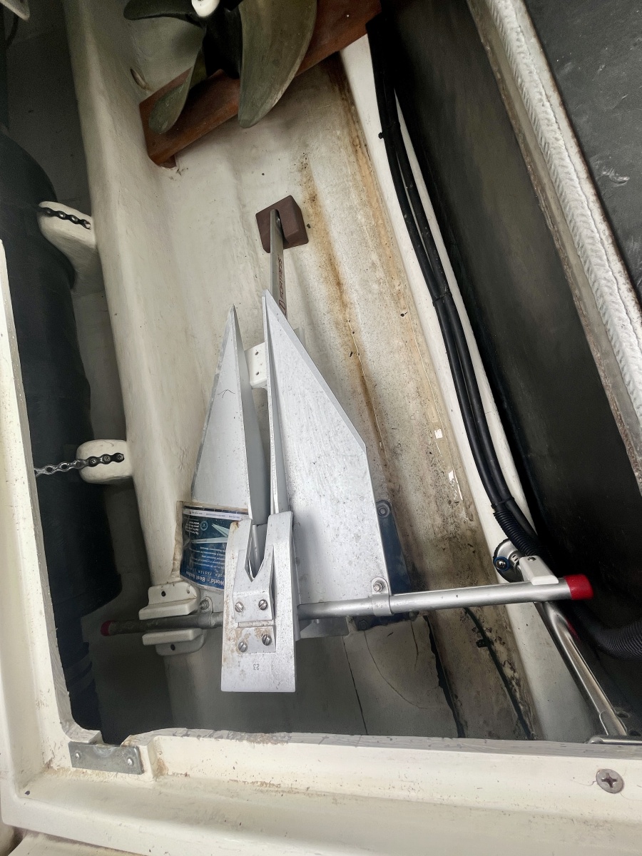 2001 Little Harbor Whisper Jet 38 Prop