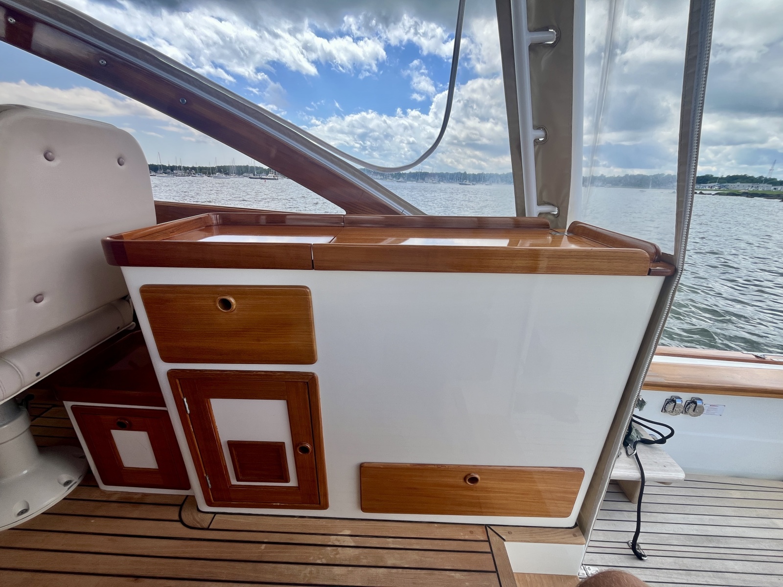 2001 Little Harbor Whisper Jet 38 Prop