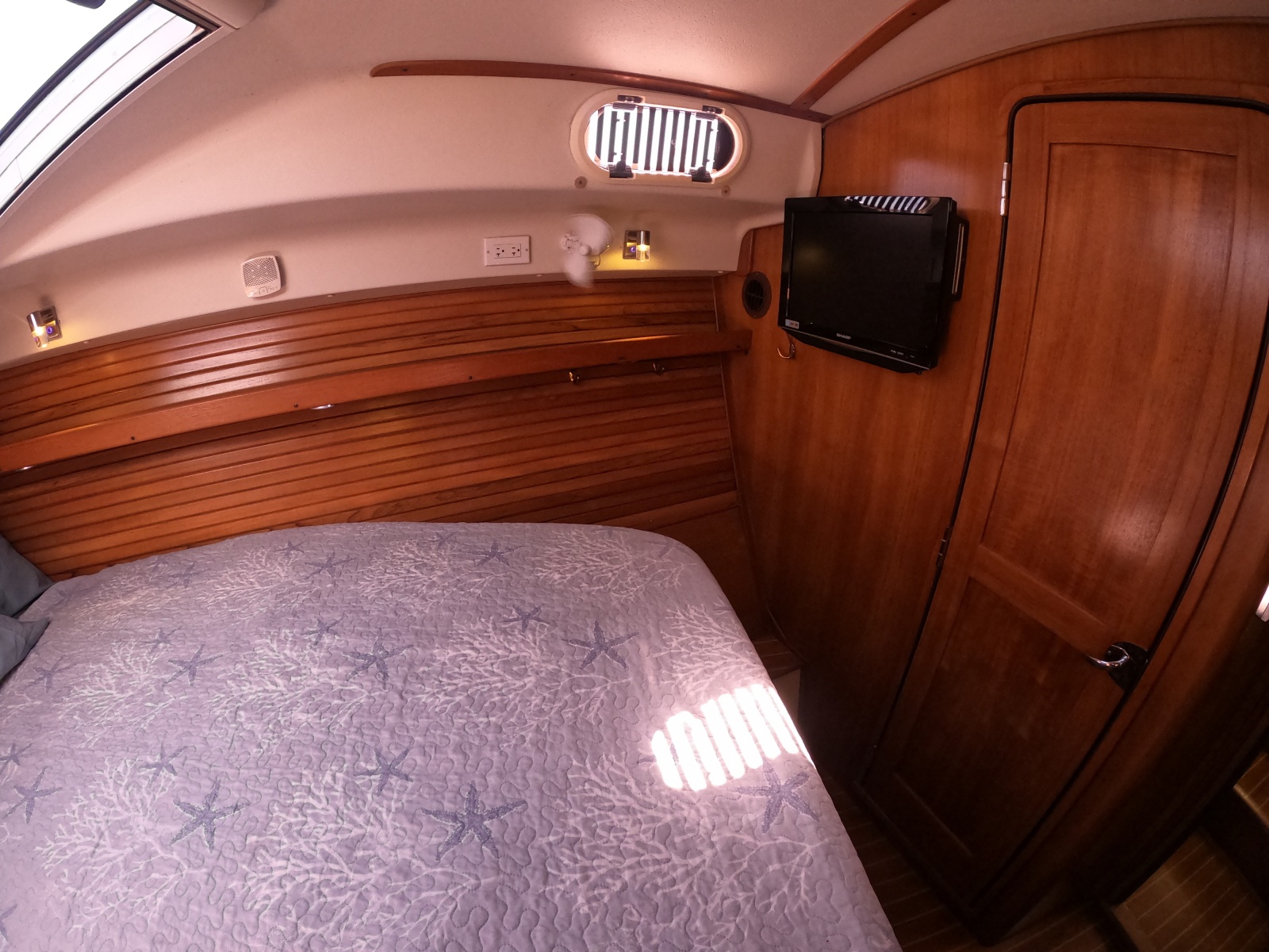 2005 Catalina Morgan 