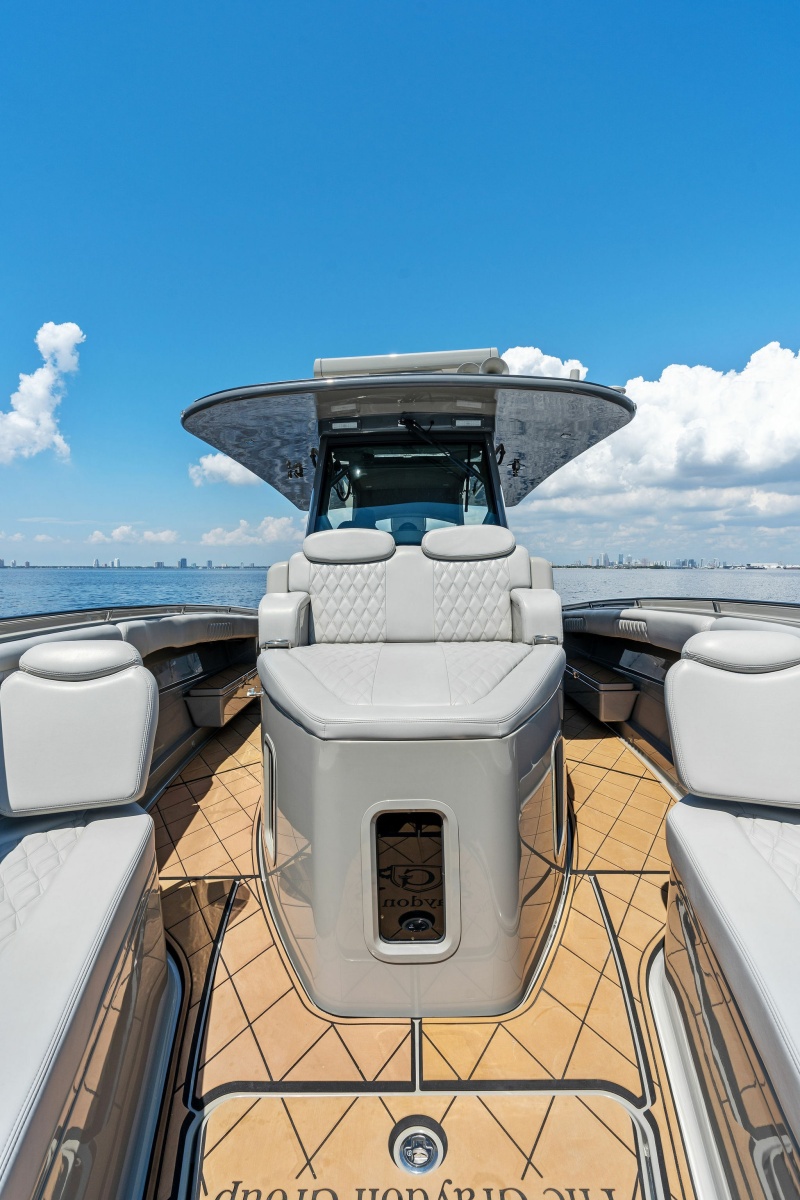 2023 HCB 42 Lujo