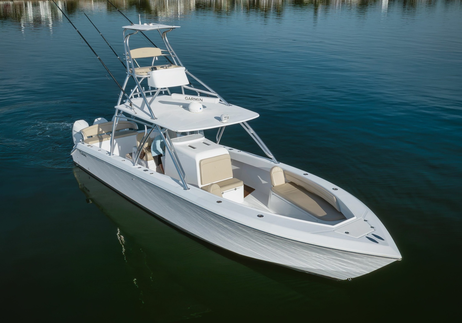 2017 Bahama 37