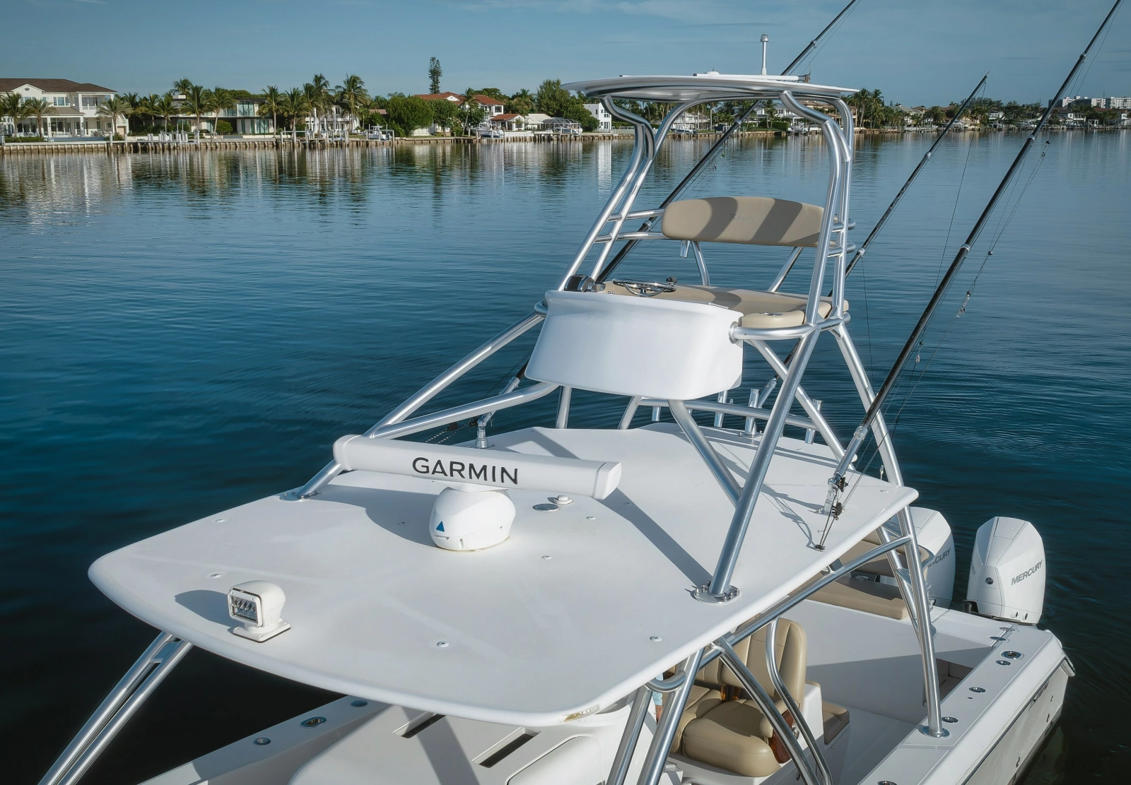 2017 Bahama 37