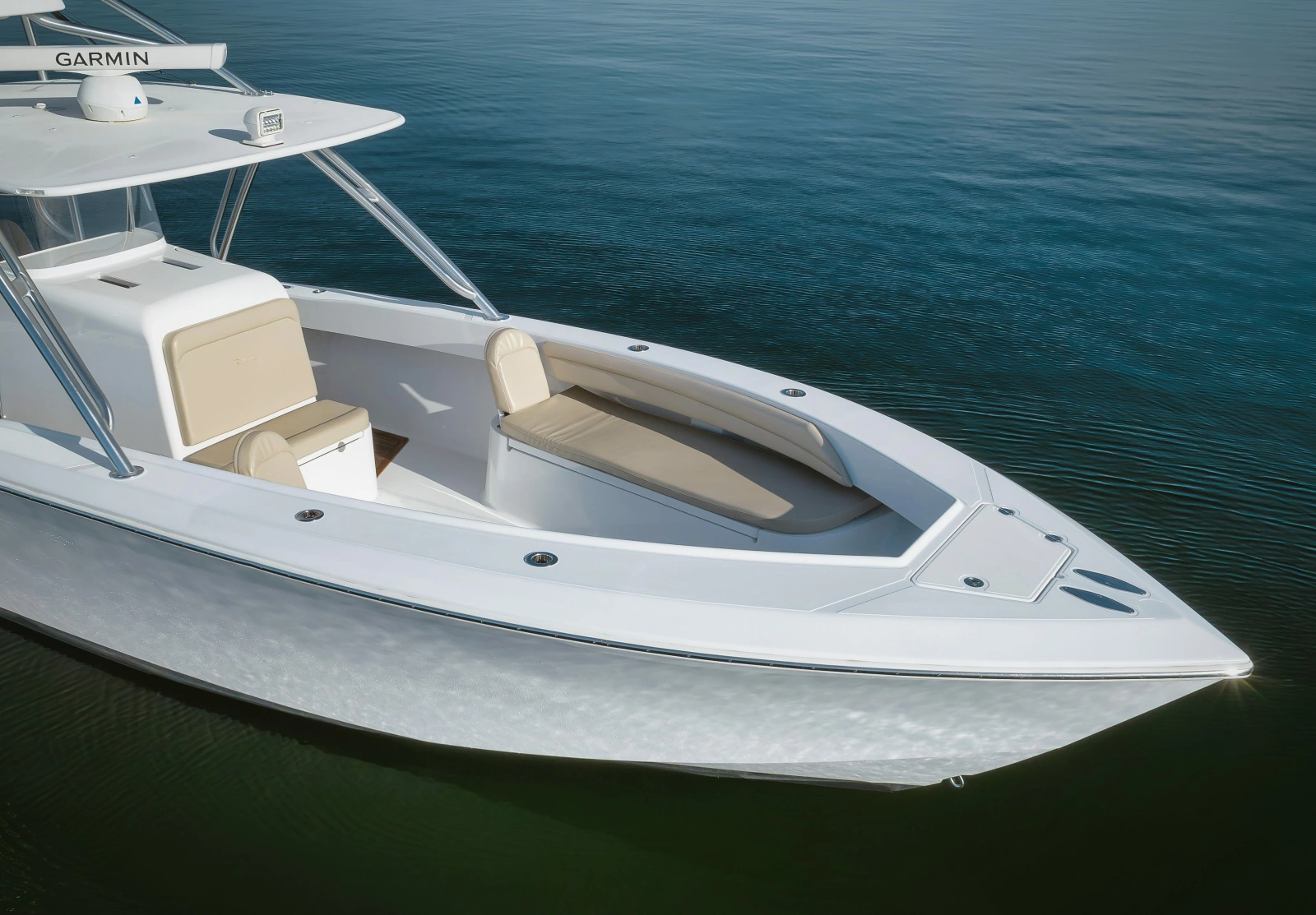 2017 Bahama 37