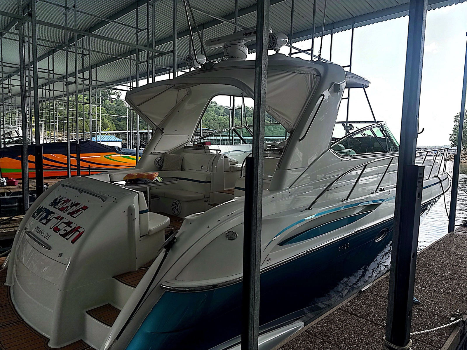 2006 Formula 48 Sport Yacht