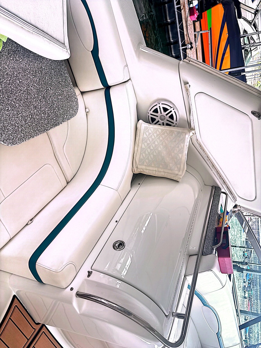 2006 Formula 48 Sport Yacht
