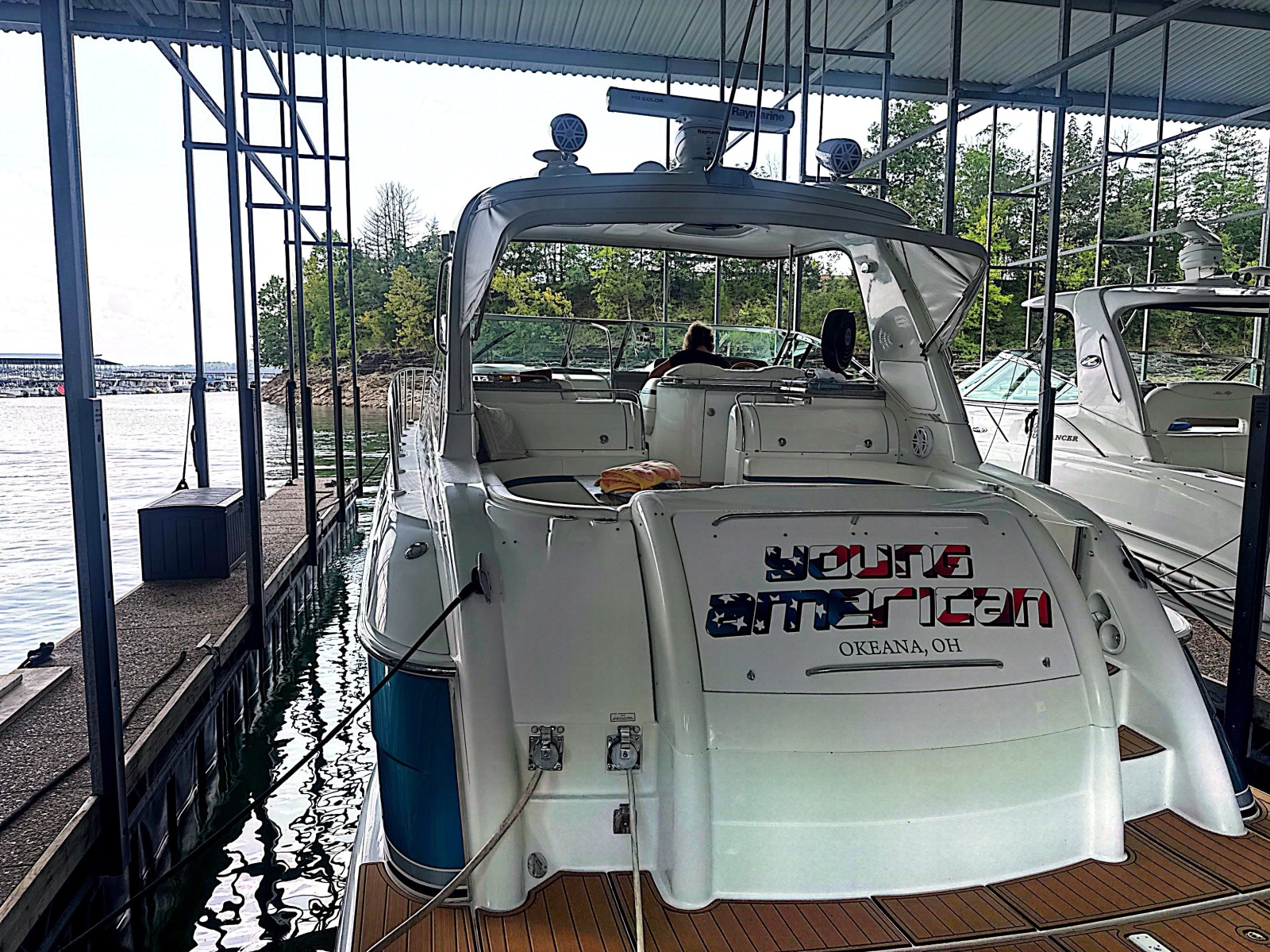2006 Formula 48 Sport Yacht