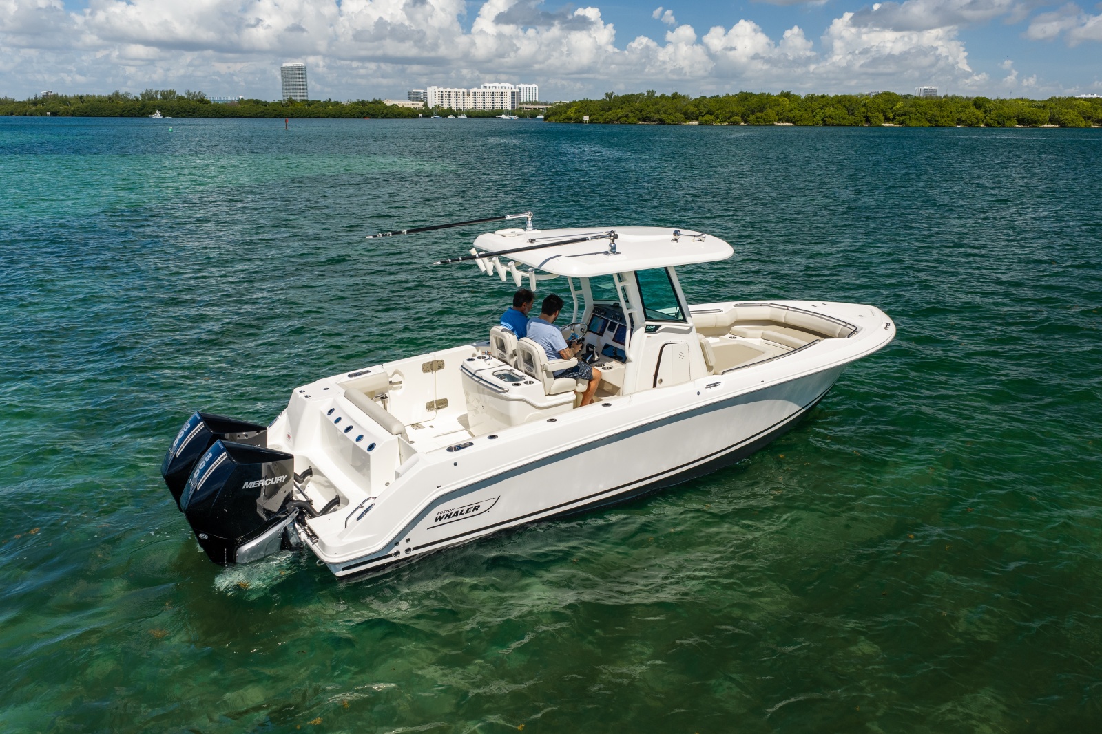 2024 Boston Whaler 280 Outrage