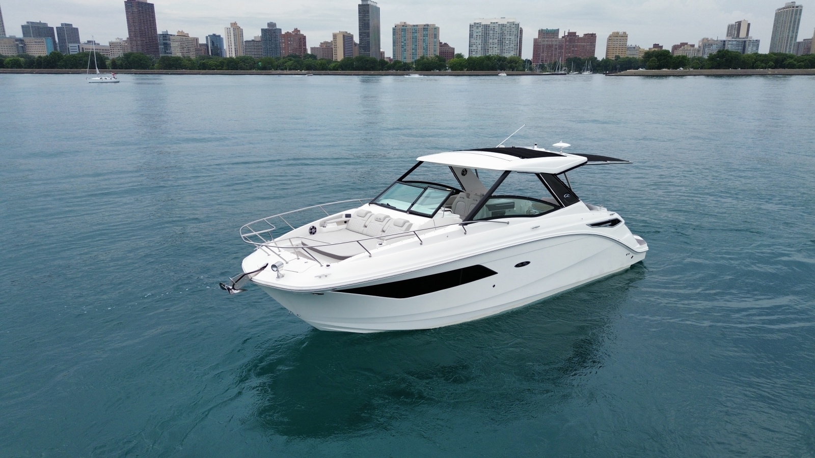 2023 Sea Ray Sundancer 320