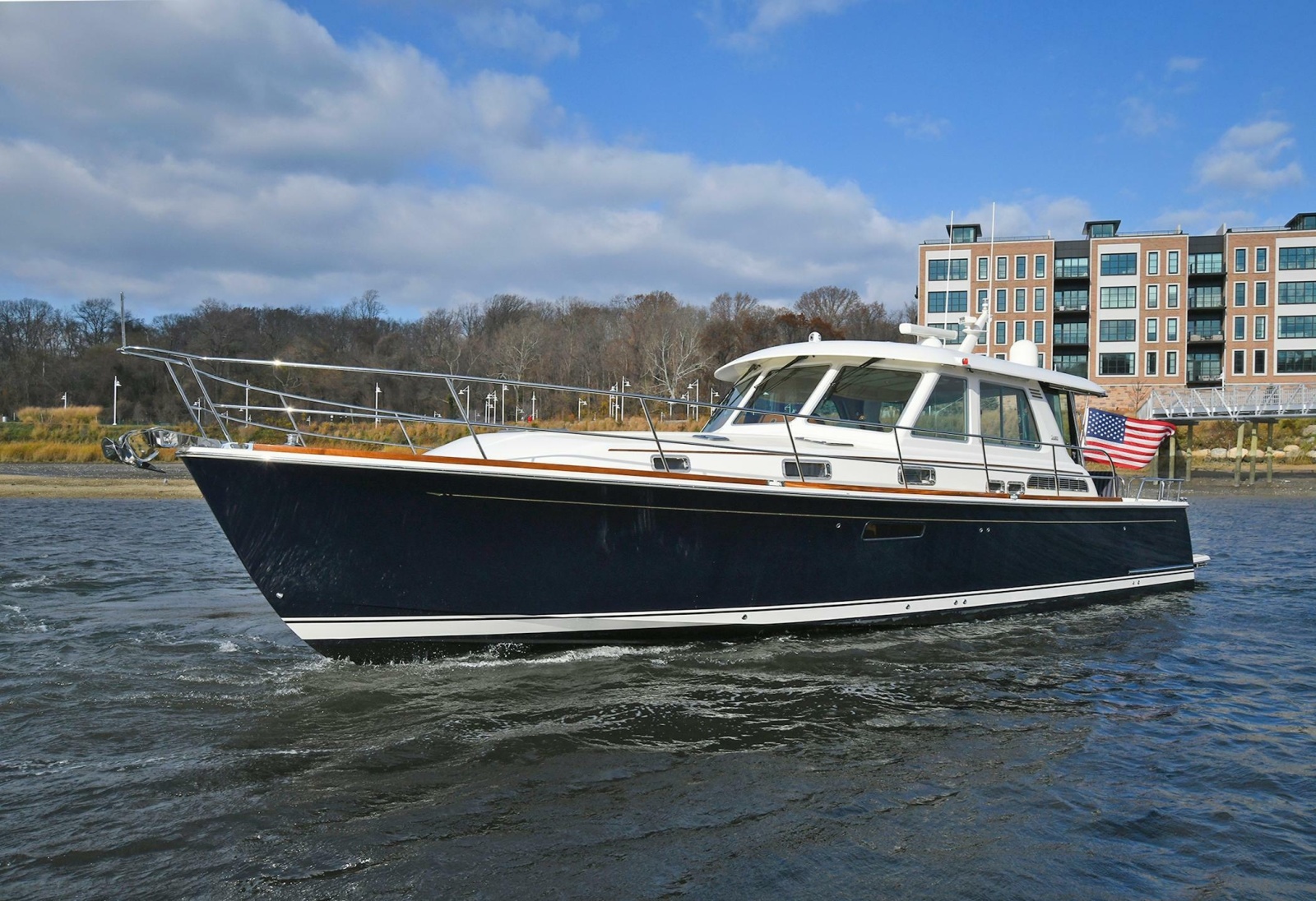 2021 Sabre 48 Salon Express