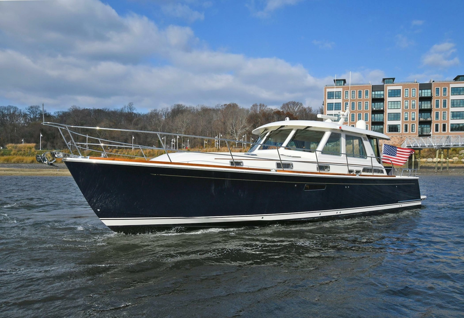 2021 Sabre 48 Salon Express