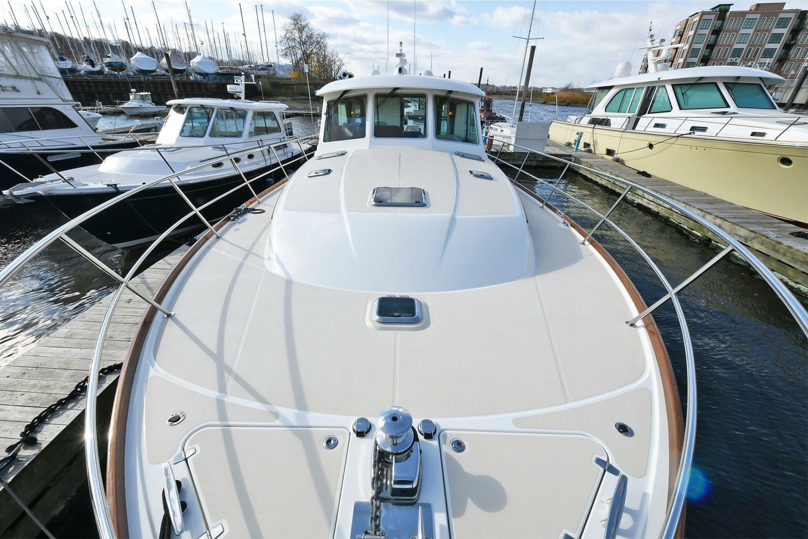 2021 Sabre 48 Salon Express