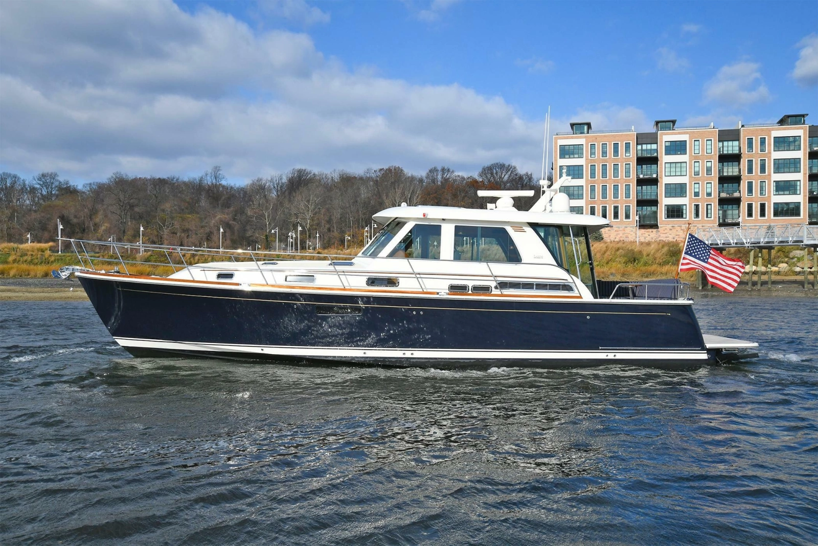 2021 Sabre 48 Salon Express