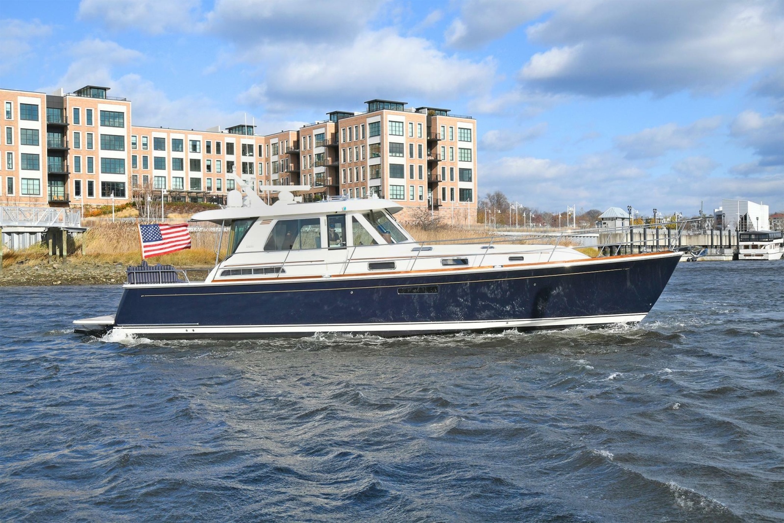 2021 Sabre 48 Salon Express