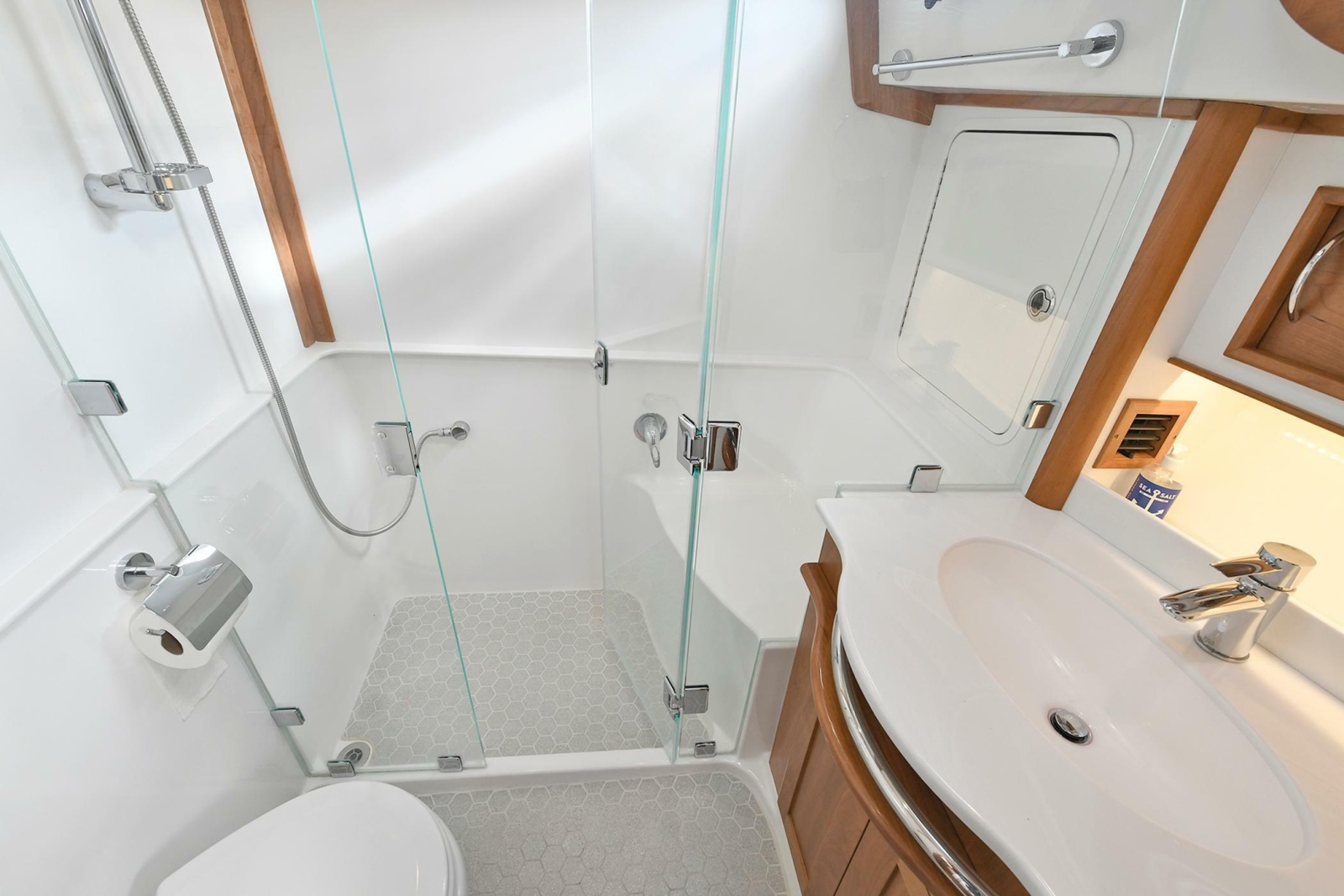 2021 Sabre 48 Salon Express