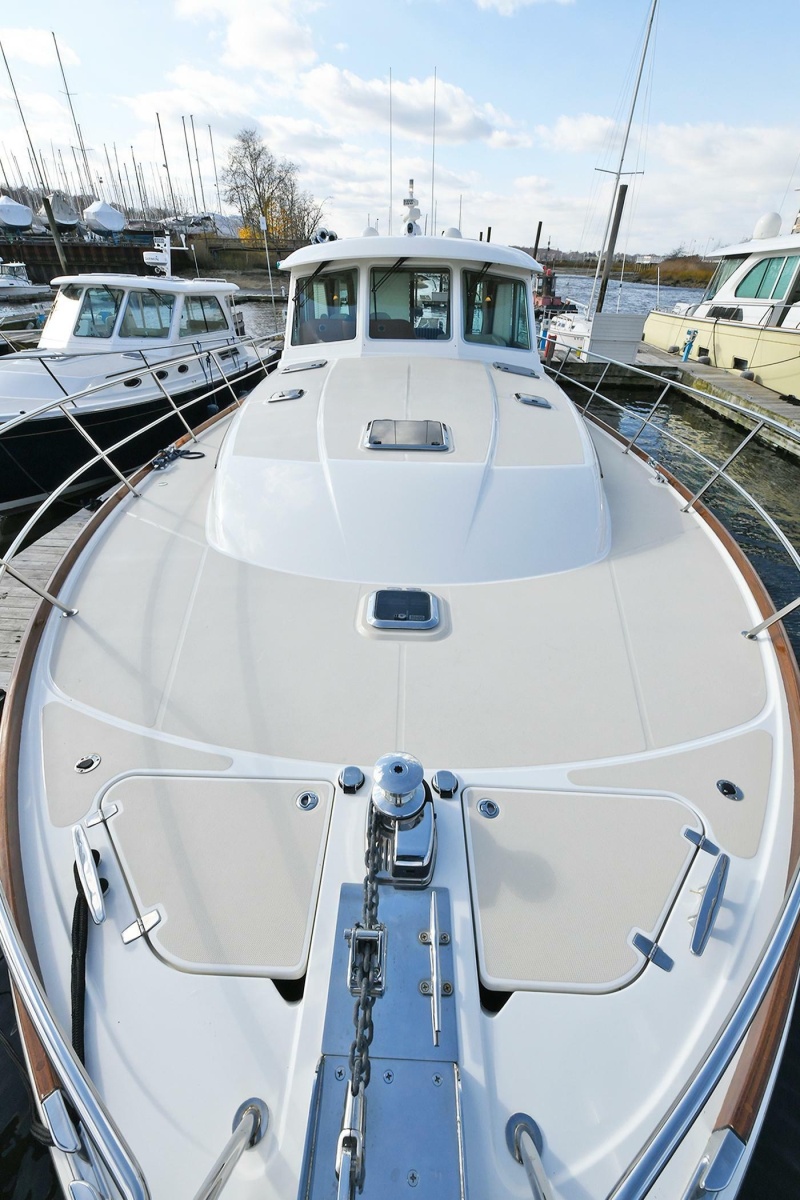 2021 Sabre 48 Salon Express
