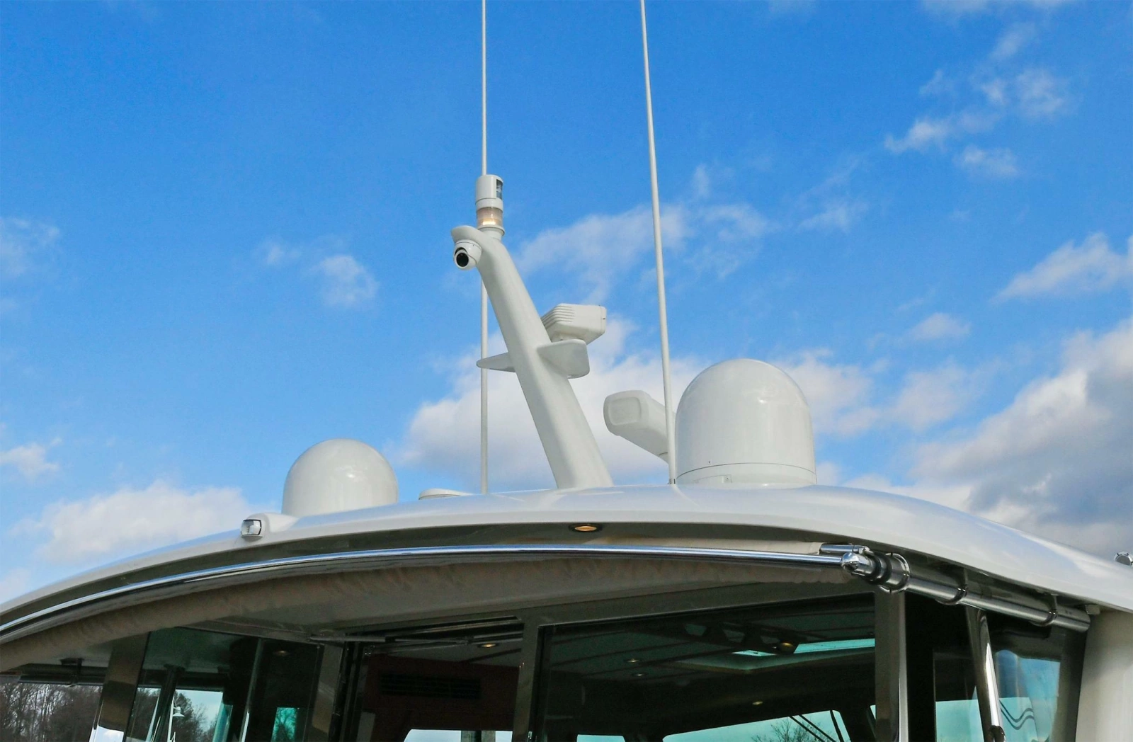2021 Sabre 48 Salon Express