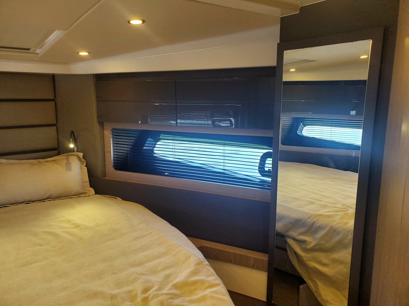2019 Azimut Atlantis
