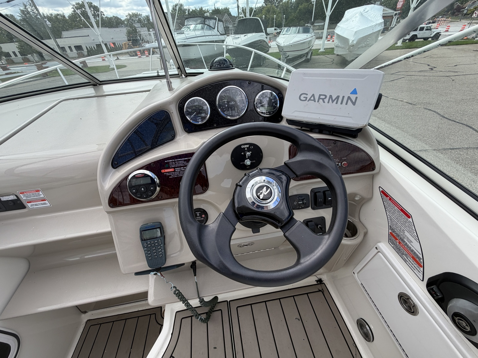 2006 Sea Ray Sundancer 260