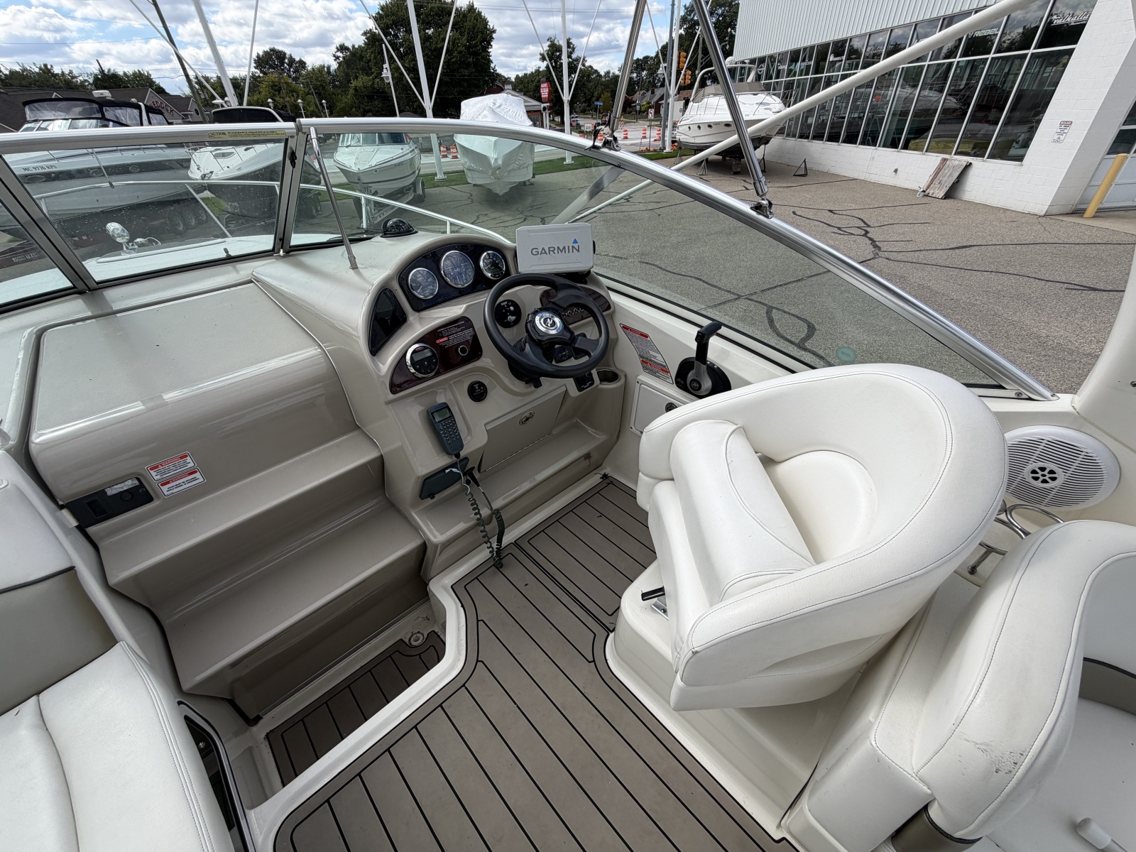 2006 Sea Ray Sundancer 260