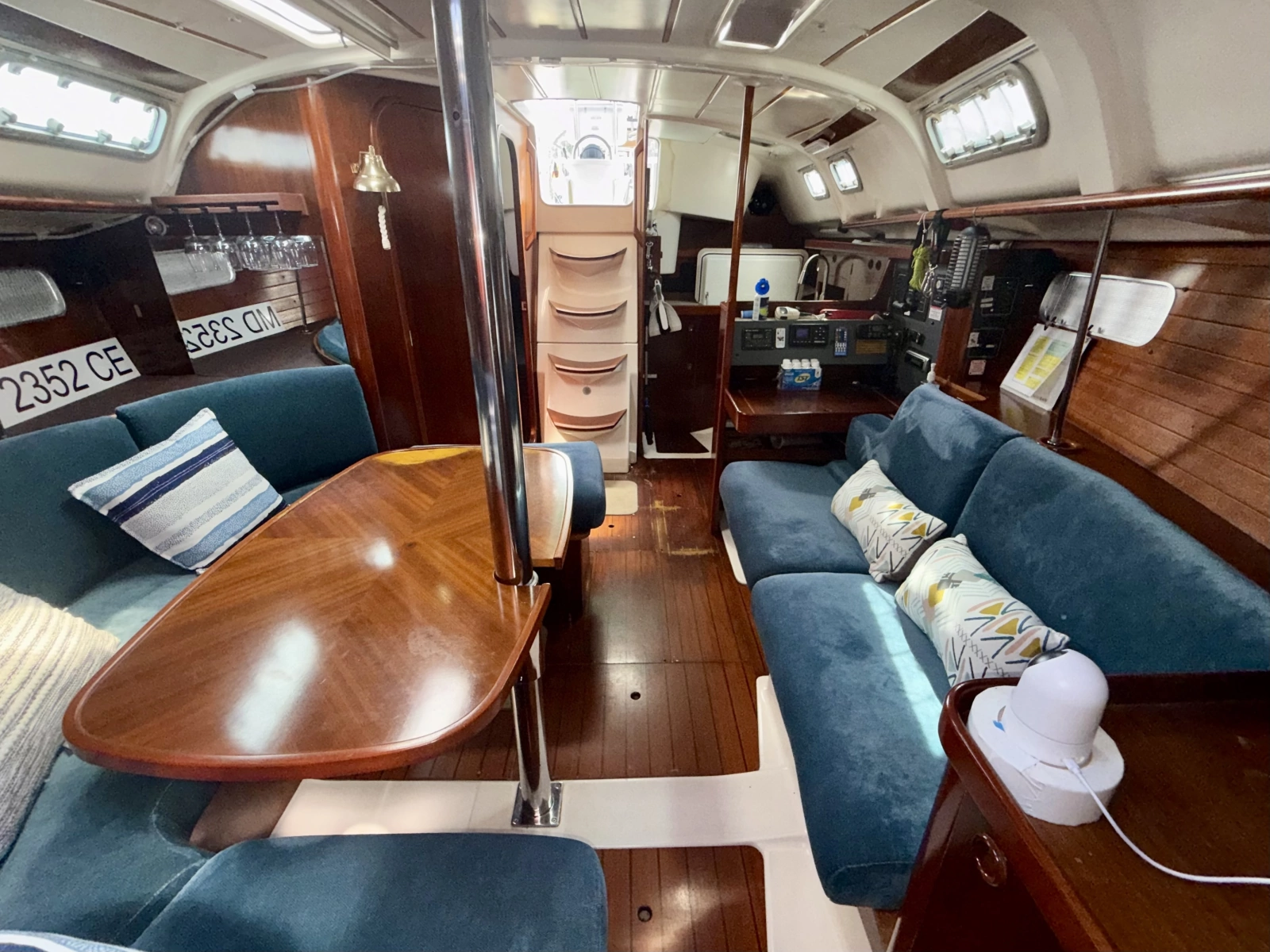 1996 Beneteau 351