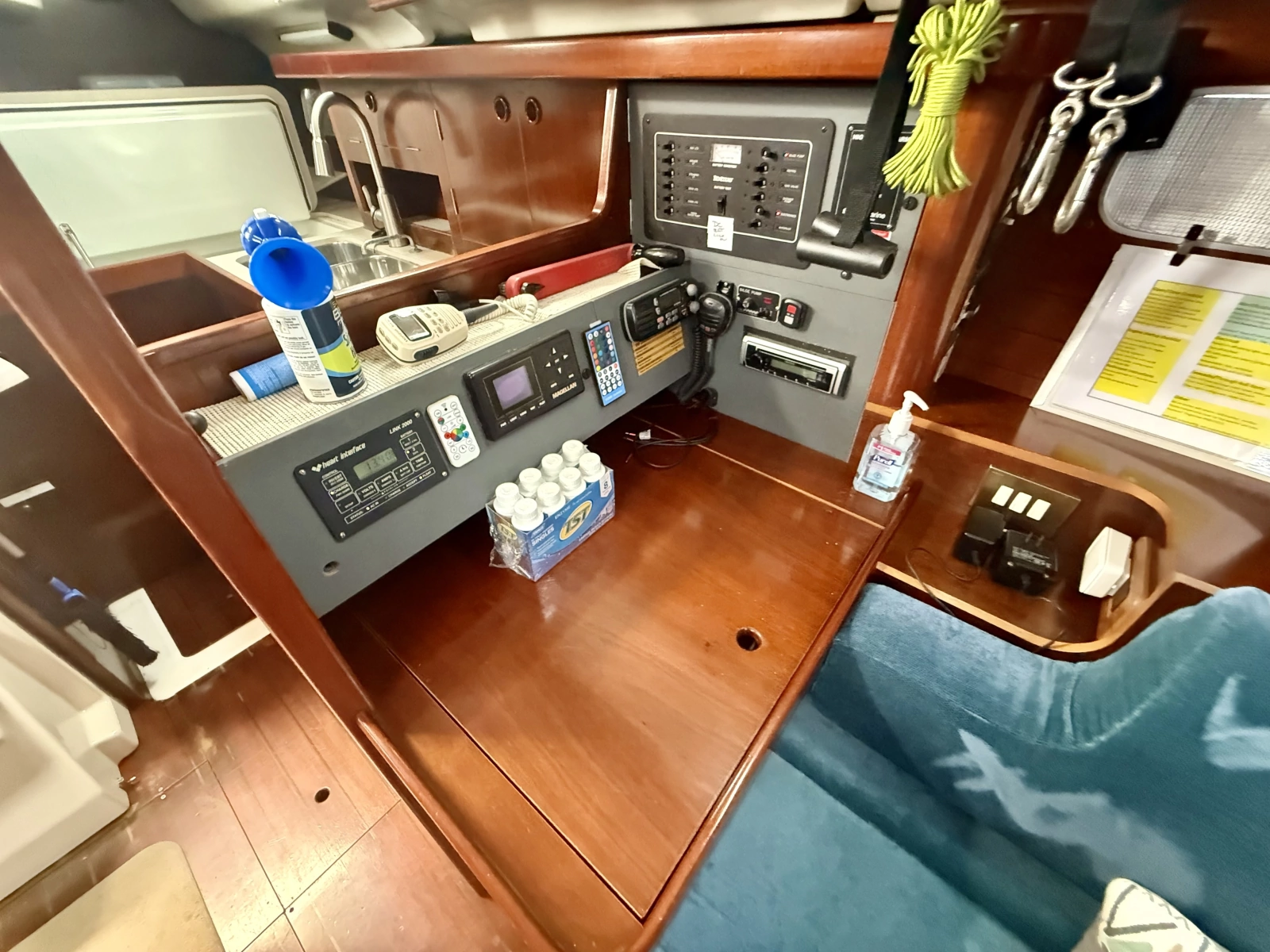 1996 Beneteau 351
