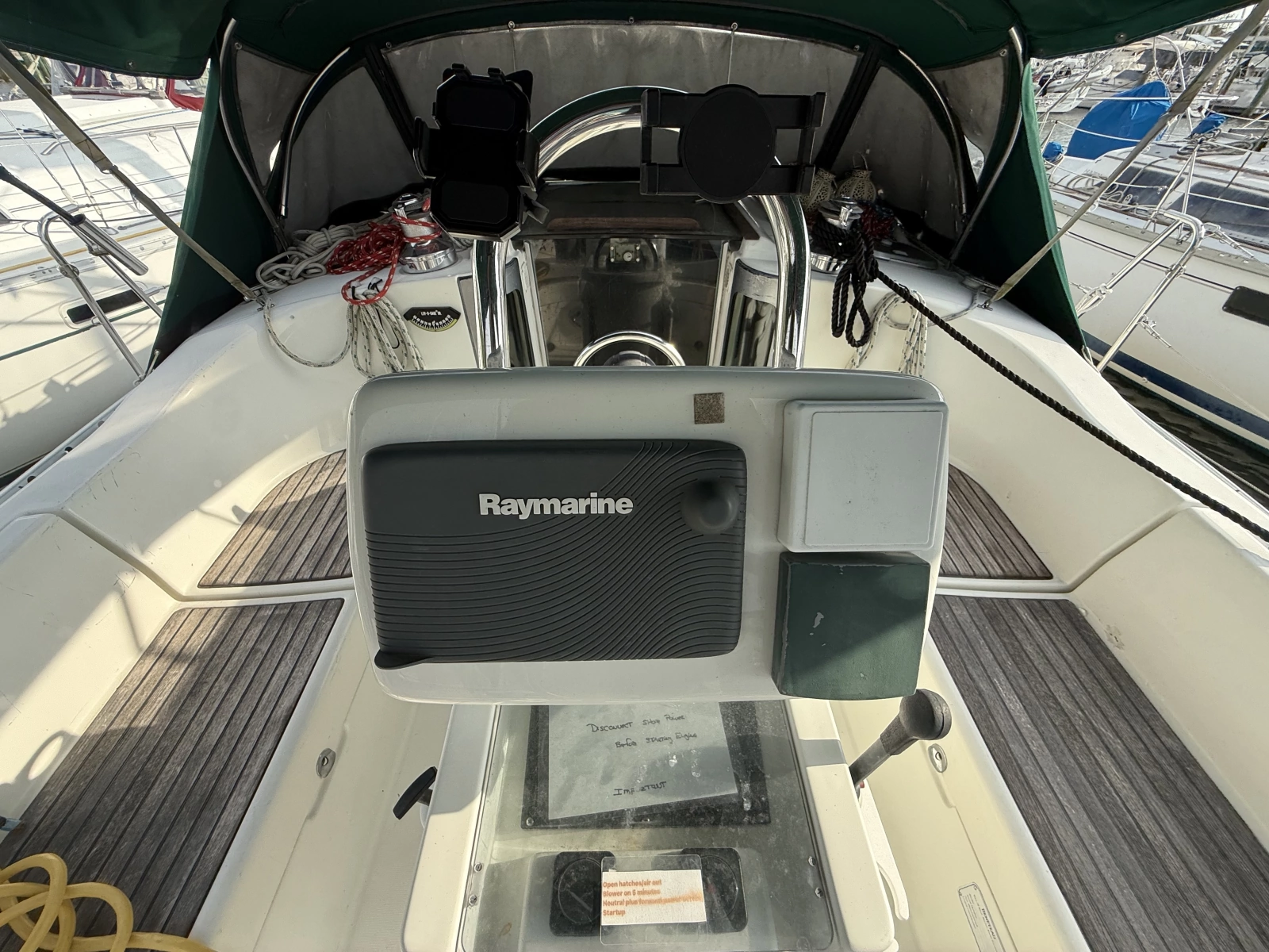 1996 Beneteau 351