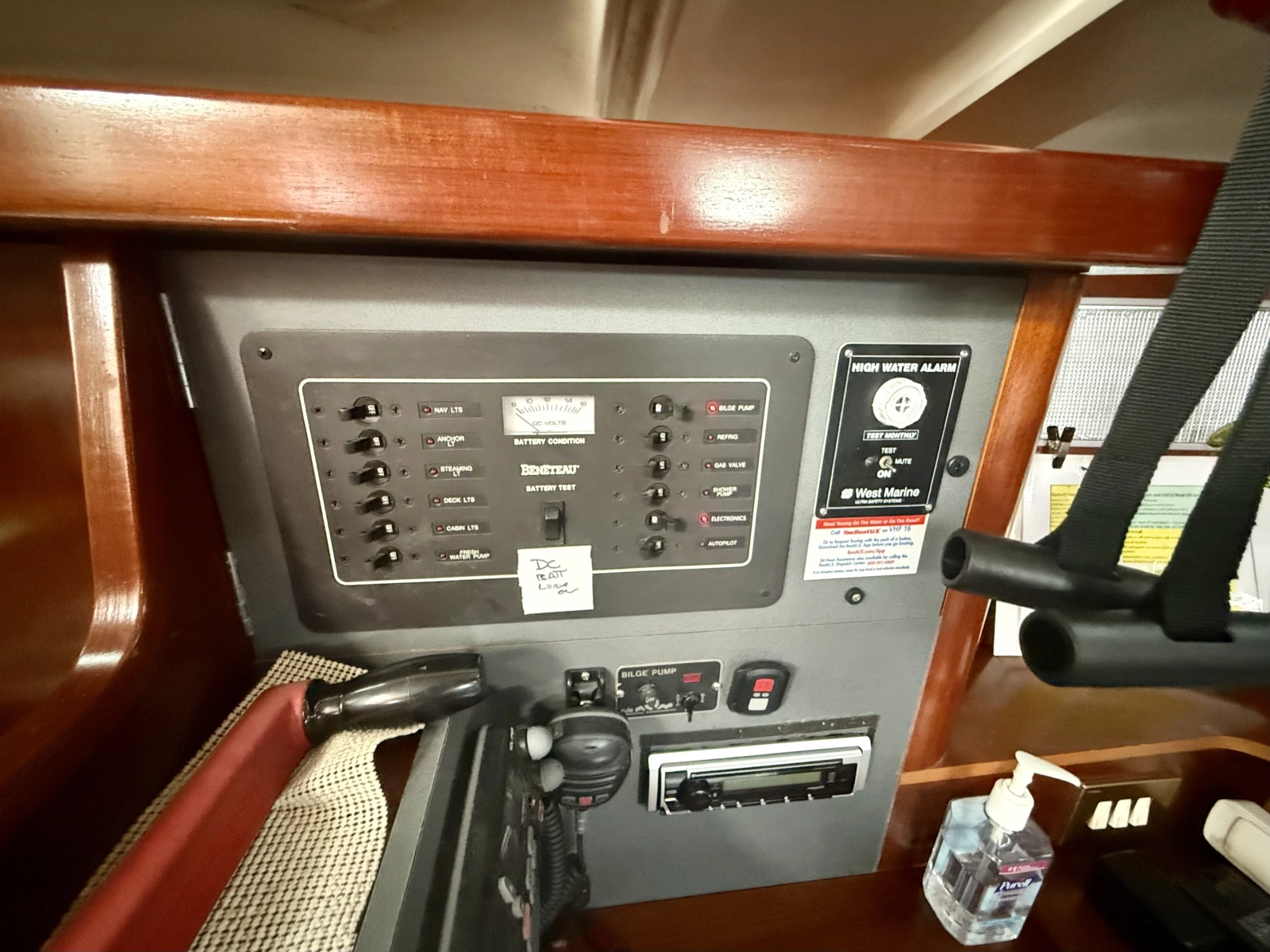 1996 Beneteau 351