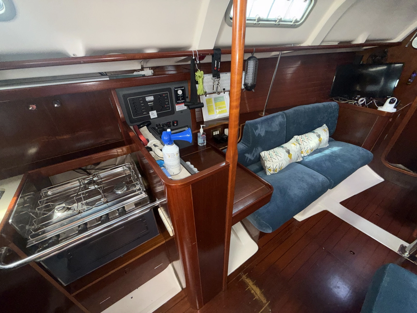 1996 Beneteau 351