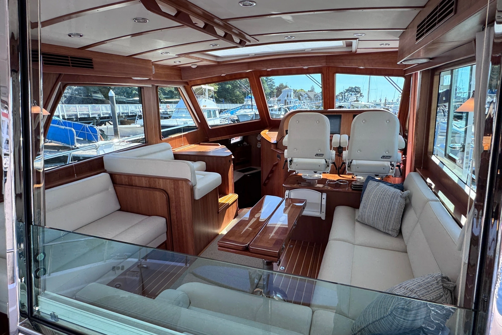 2024 Sabre 48 Salon Express
