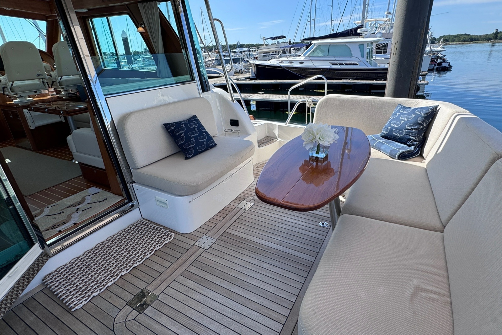 2024 Sabre 48 Salon Express