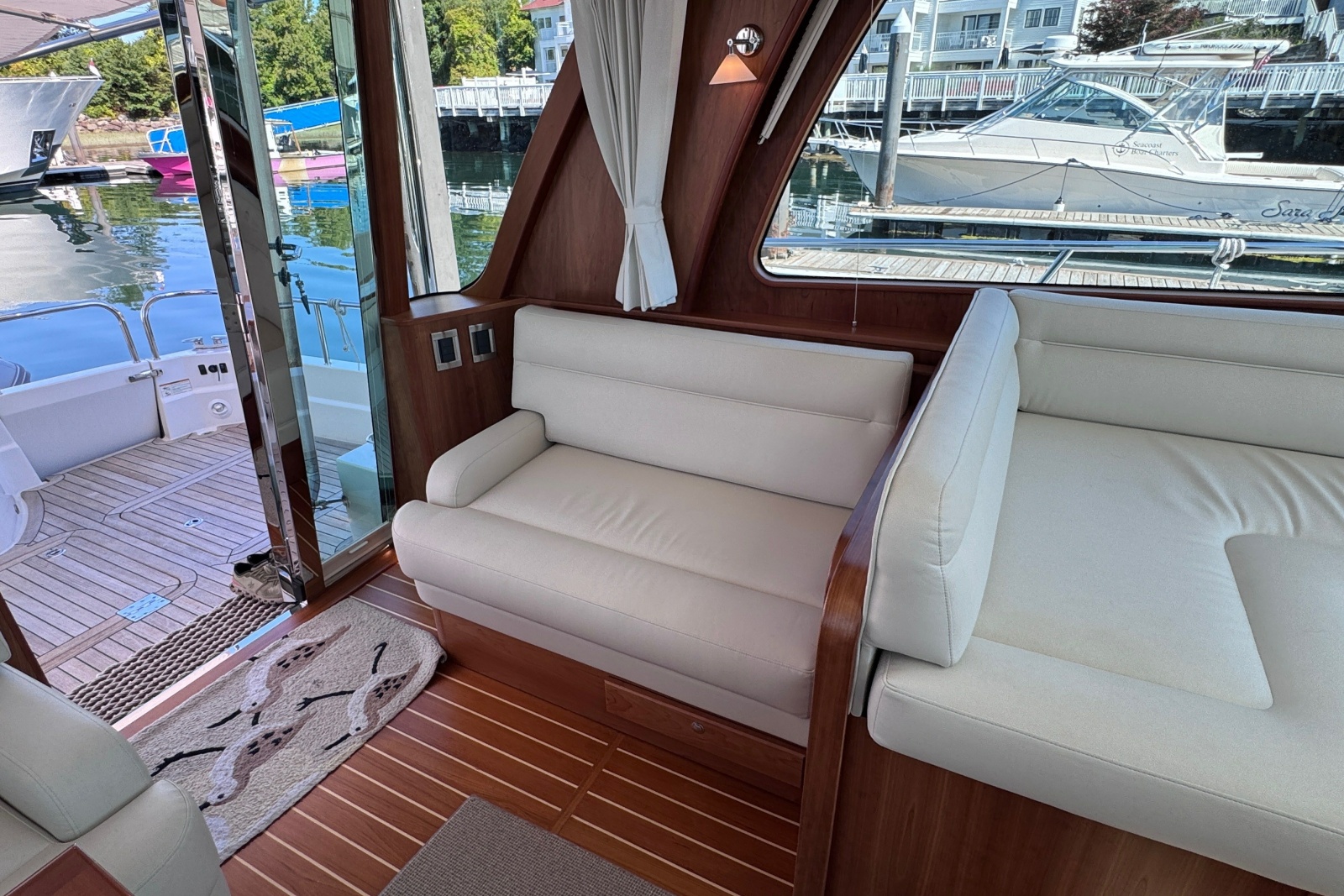 2024 Sabre 48 Salon Express