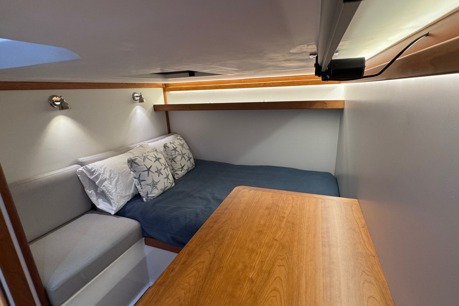 2024 Sabre 48 Salon Express