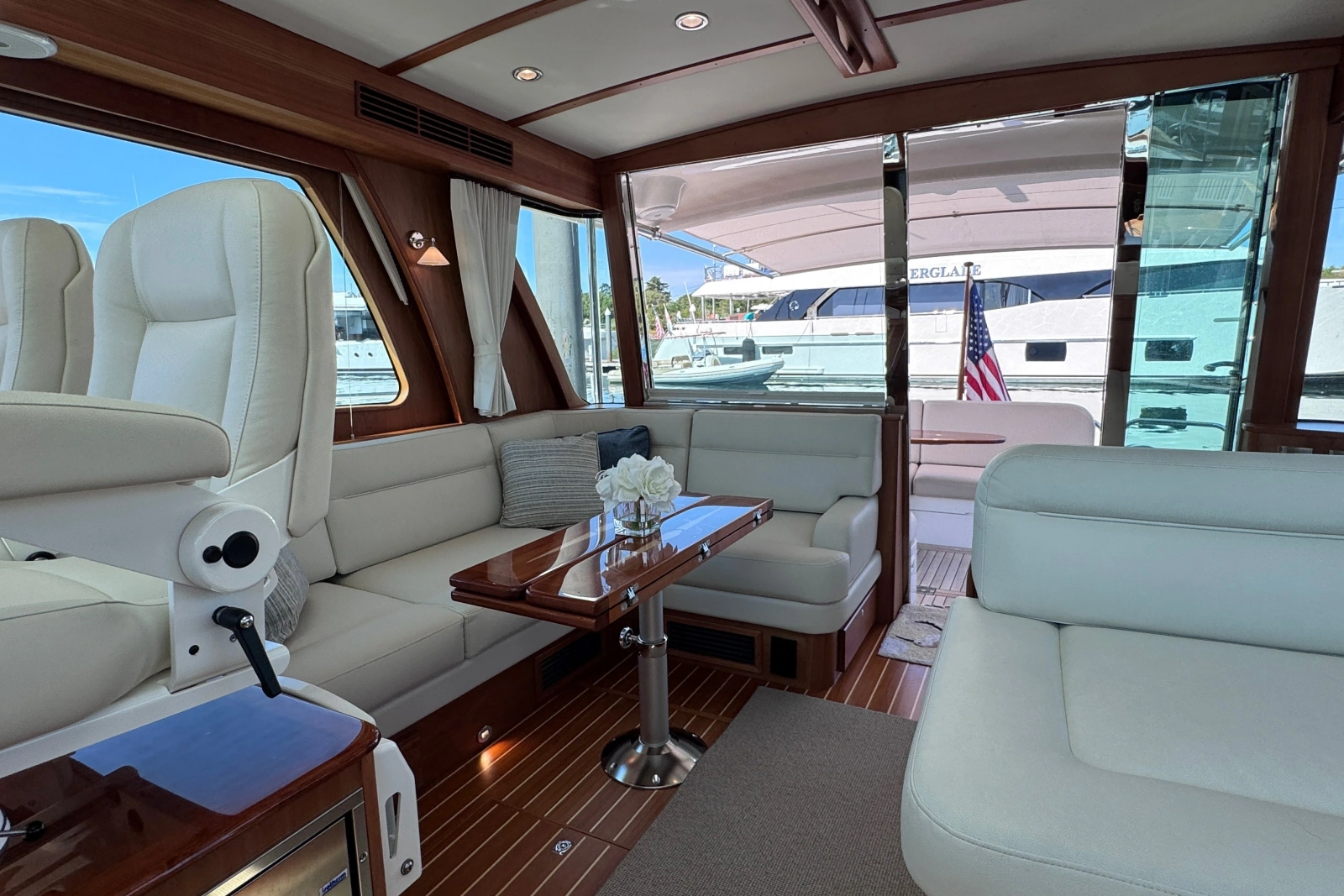 2024 Sabre 48 Salon Express