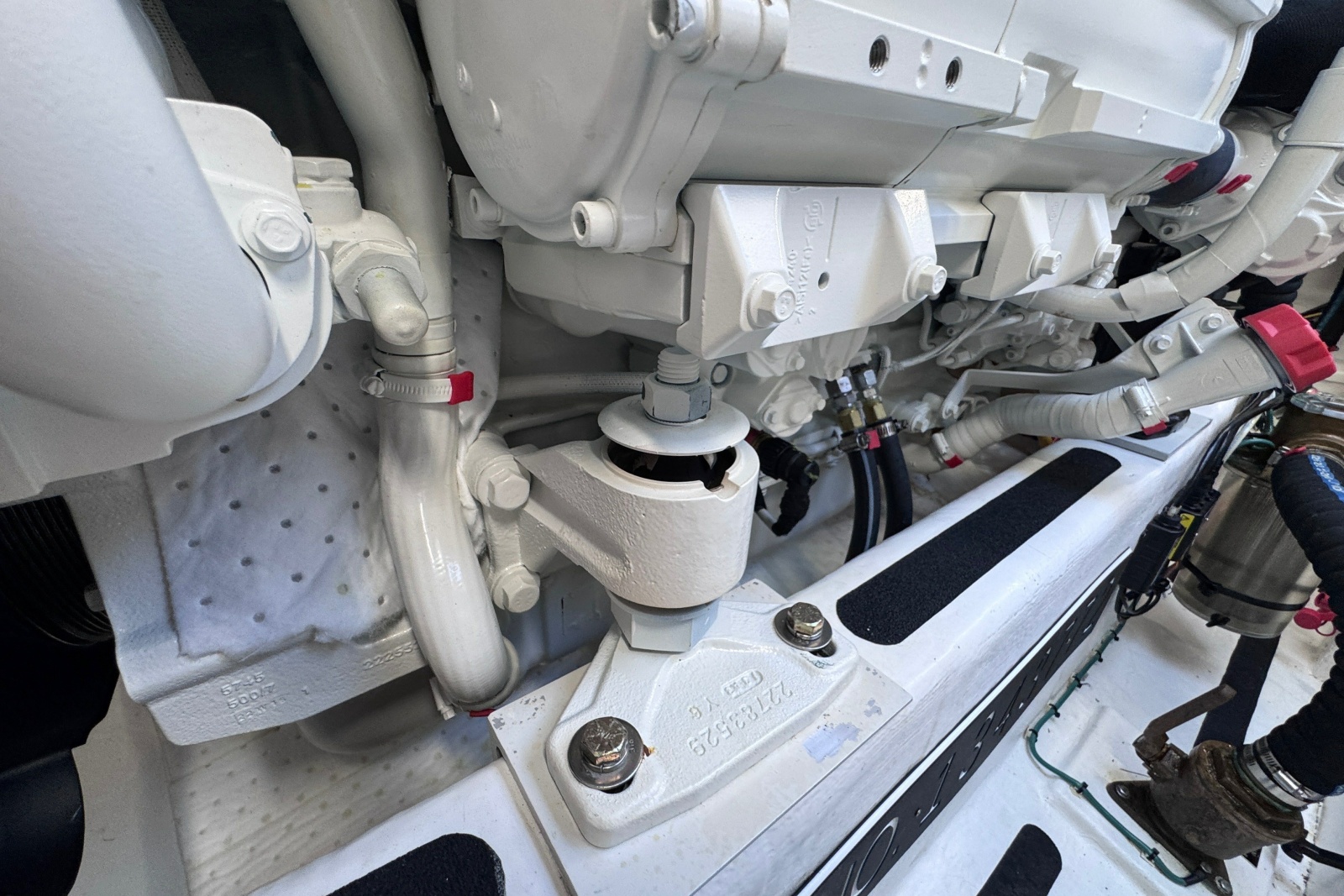 2024 Sabre 48 Salon Express