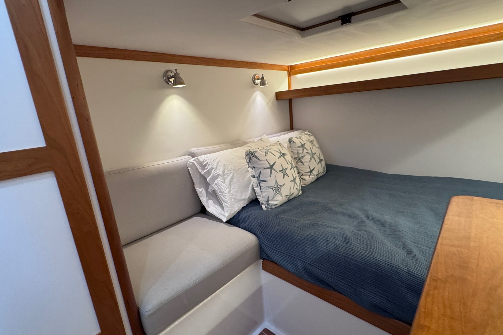 2024 Sabre 48 Salon Express